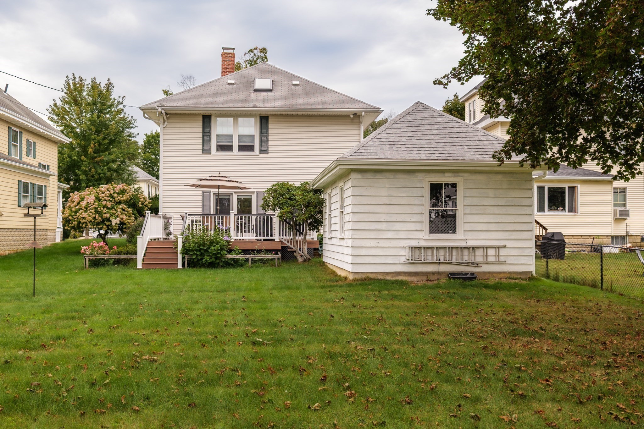 34 Fernwood Ave Property Photo 35