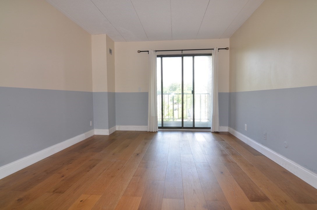 185 Quincy Shore Dr # 32 Property Photo 10