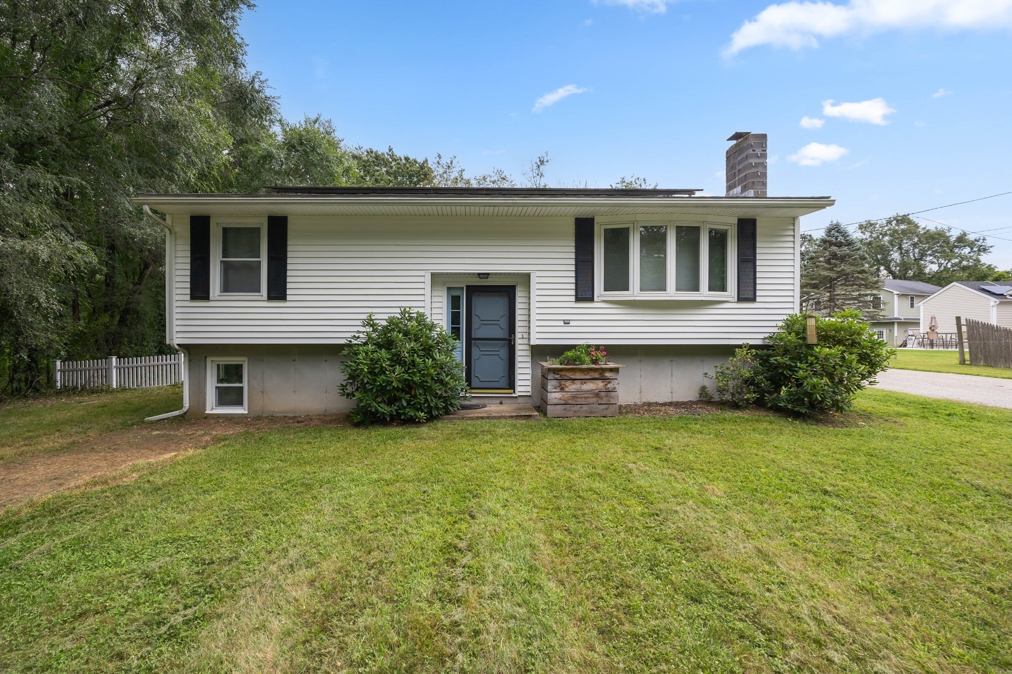 78 Ellis Rd Property Photo 1