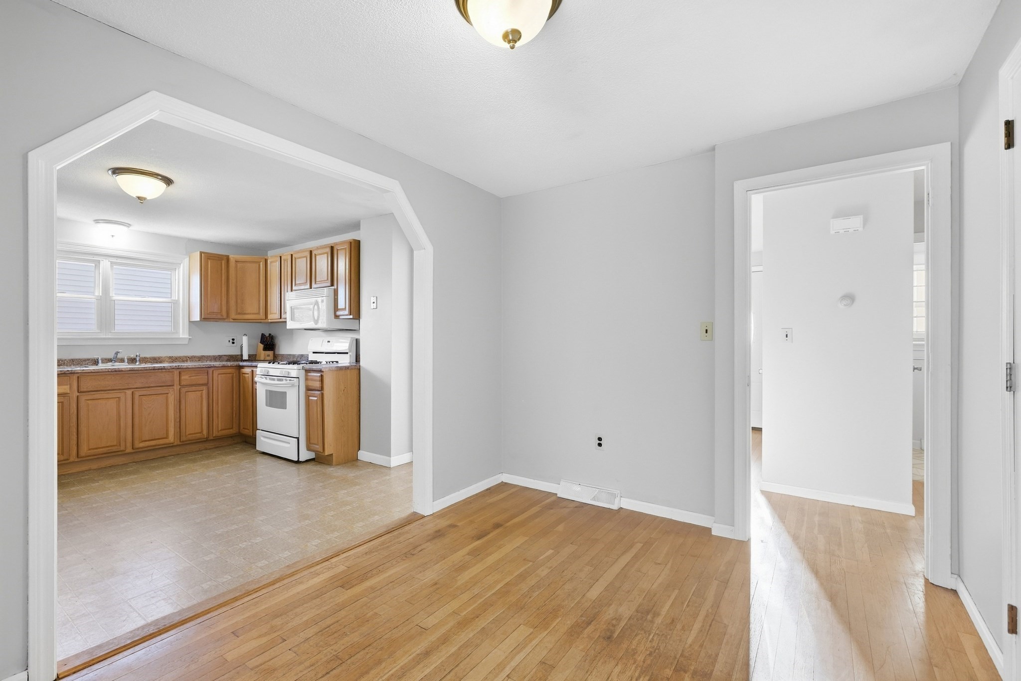 444 Butman Rd. Property Photo 9