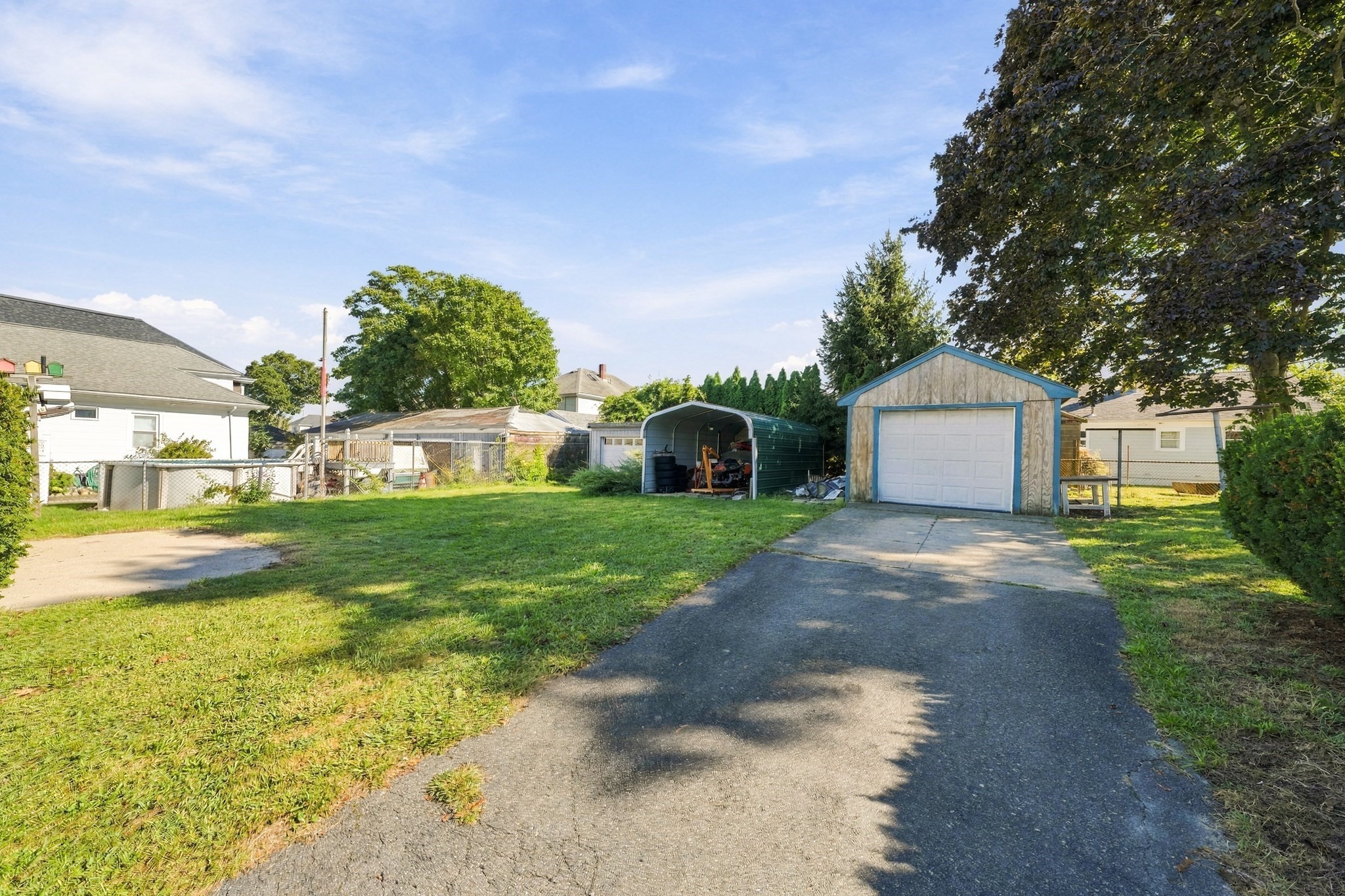 240 Irvington Property Photo 5