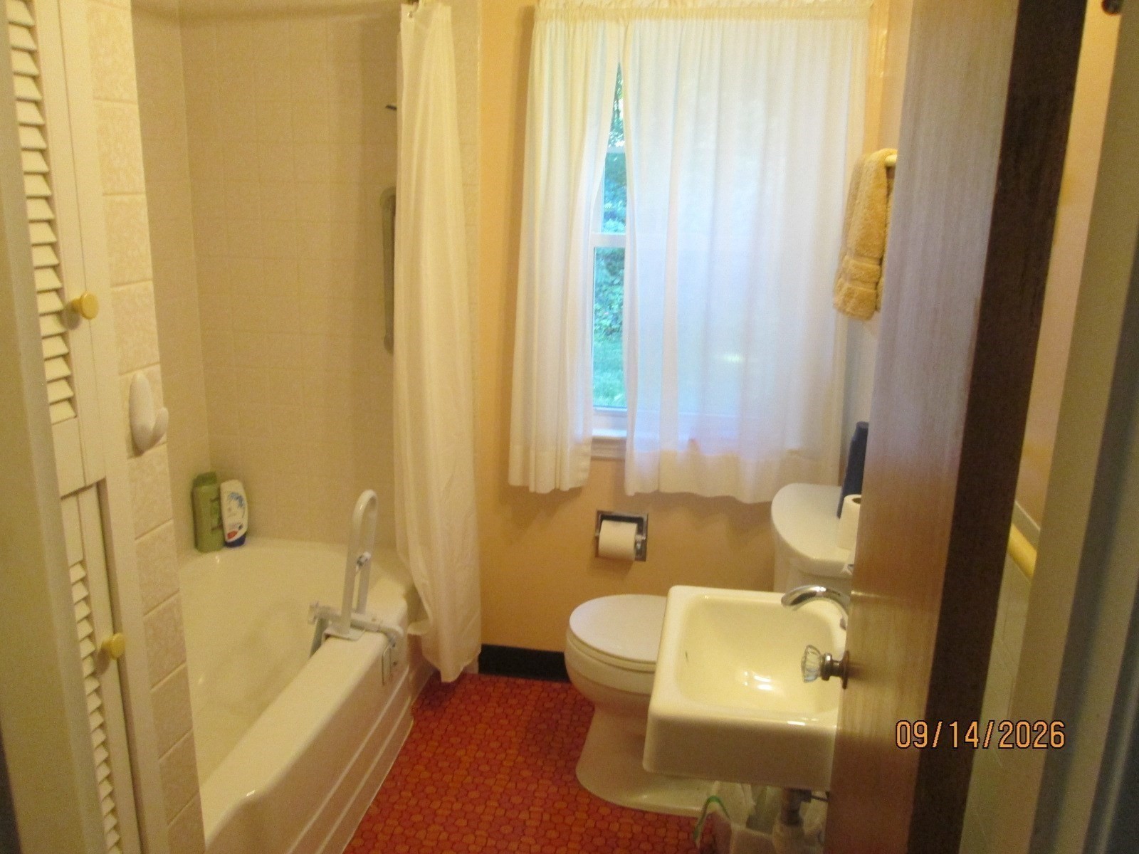 9 Lawsbrook Property Photo 16