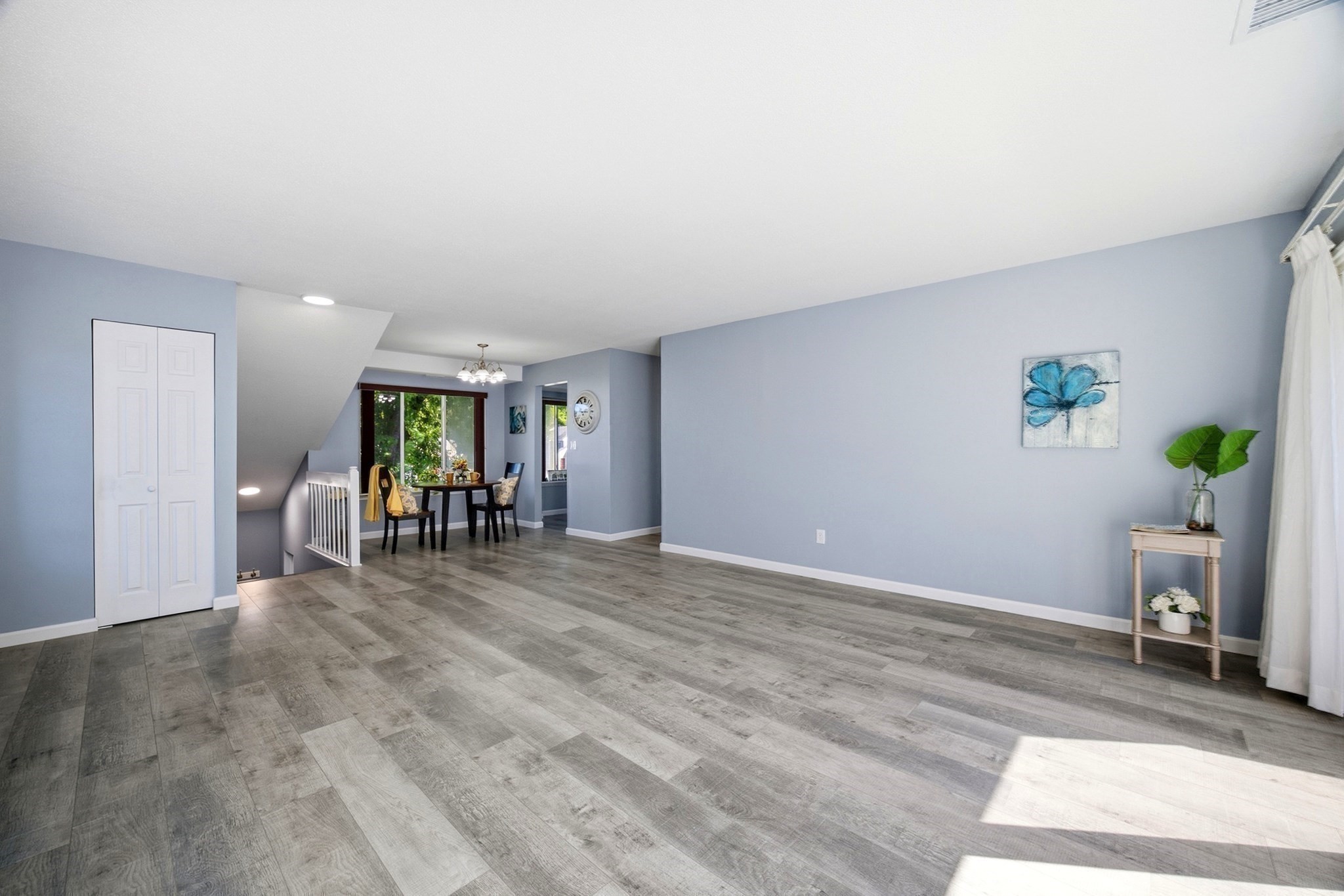 25 Nassau Dr # 25 Property Photo 12
