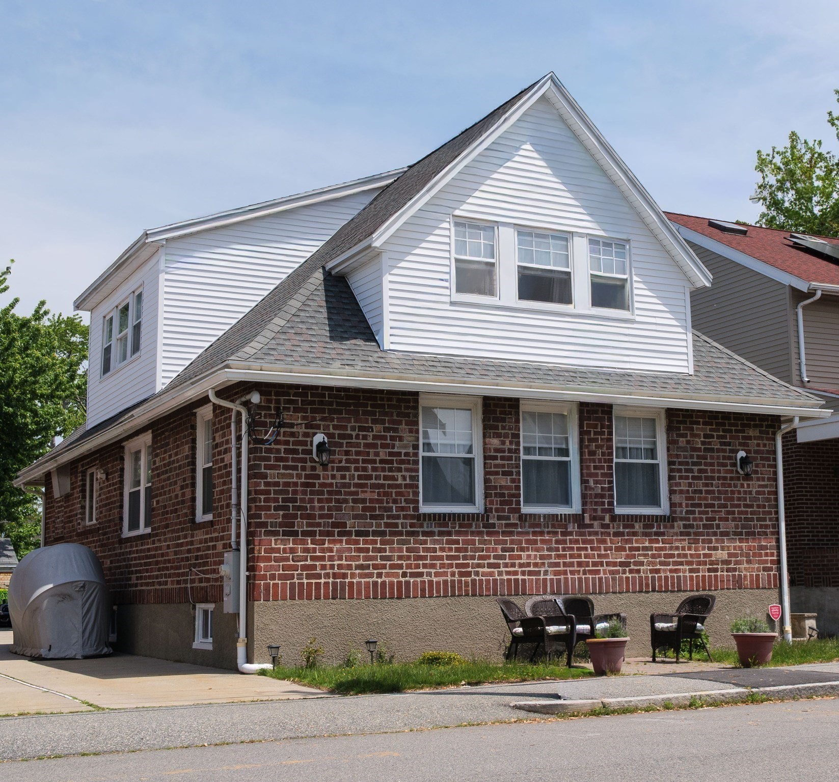 19 John Ave Property Photo 2