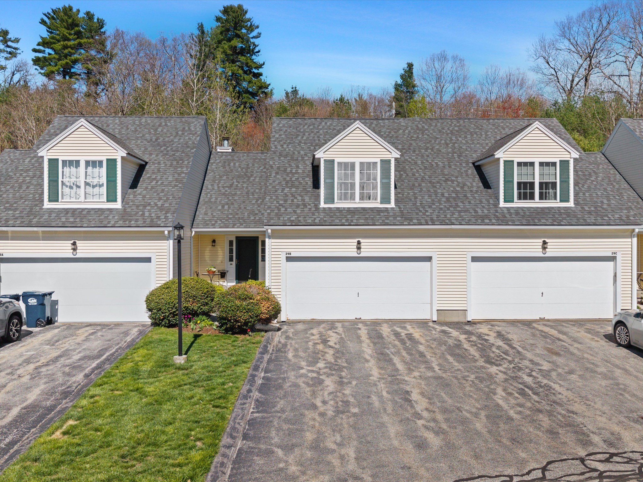 29 Coldspring Dr # B Property Photo 1