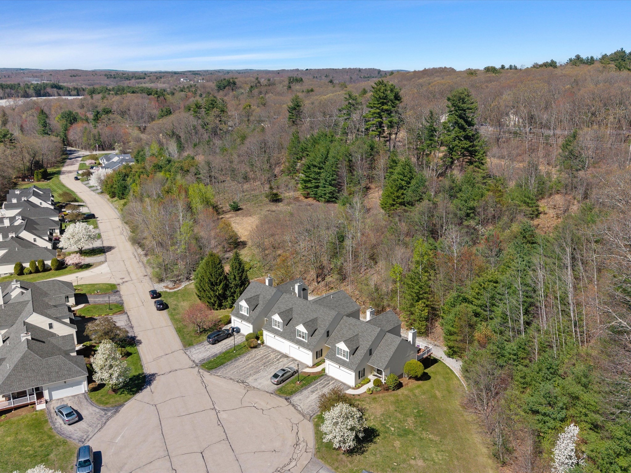 29 Coldspring Dr # B Property Photo 2