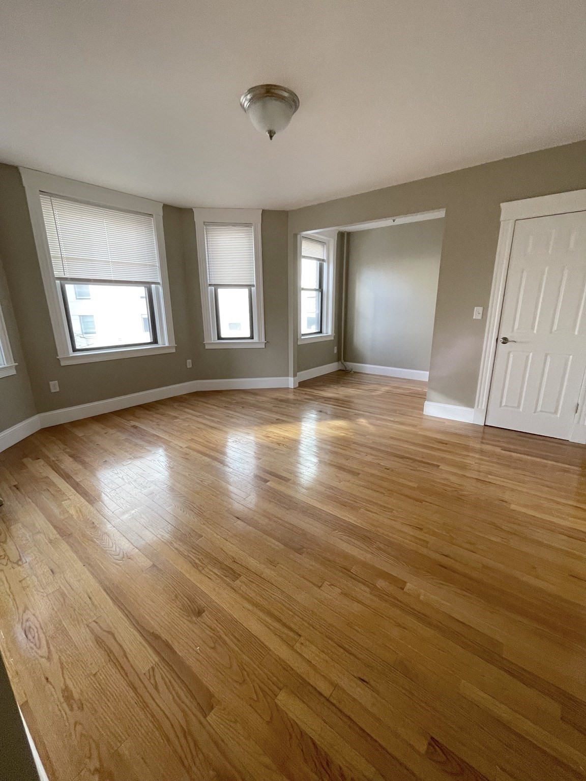 660 Huntington Avenue # 35 Property Photo 3