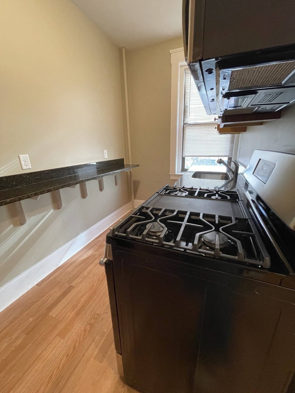 660 Huntington Avenue # 35 Property Photo 6