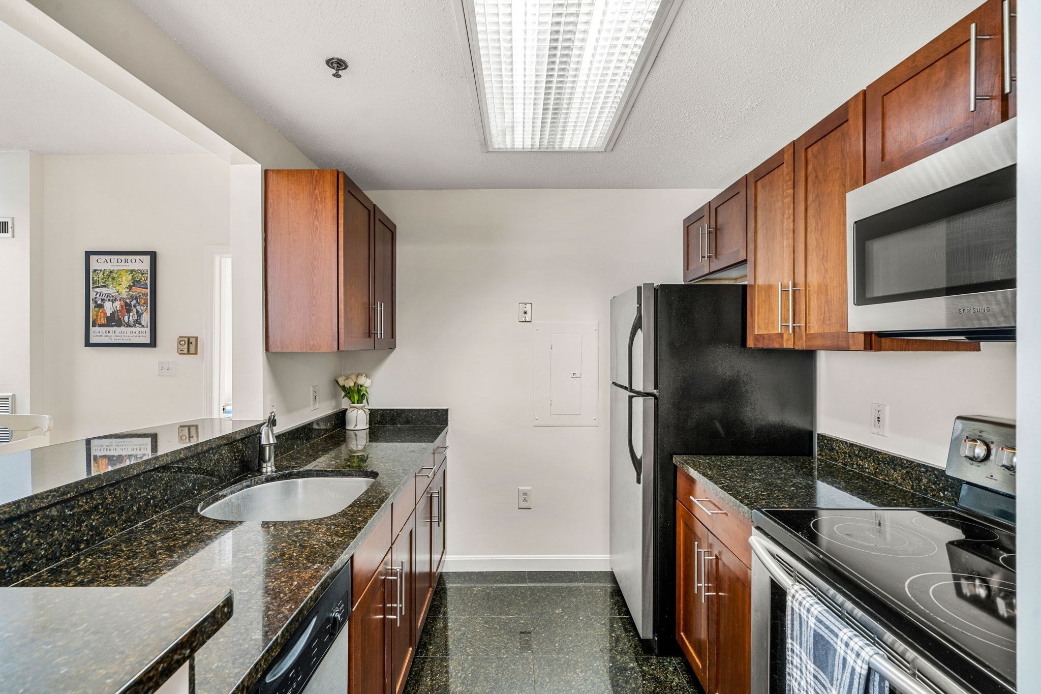 169 Monsignor O'brien Hwy # 305 Property Photo 7