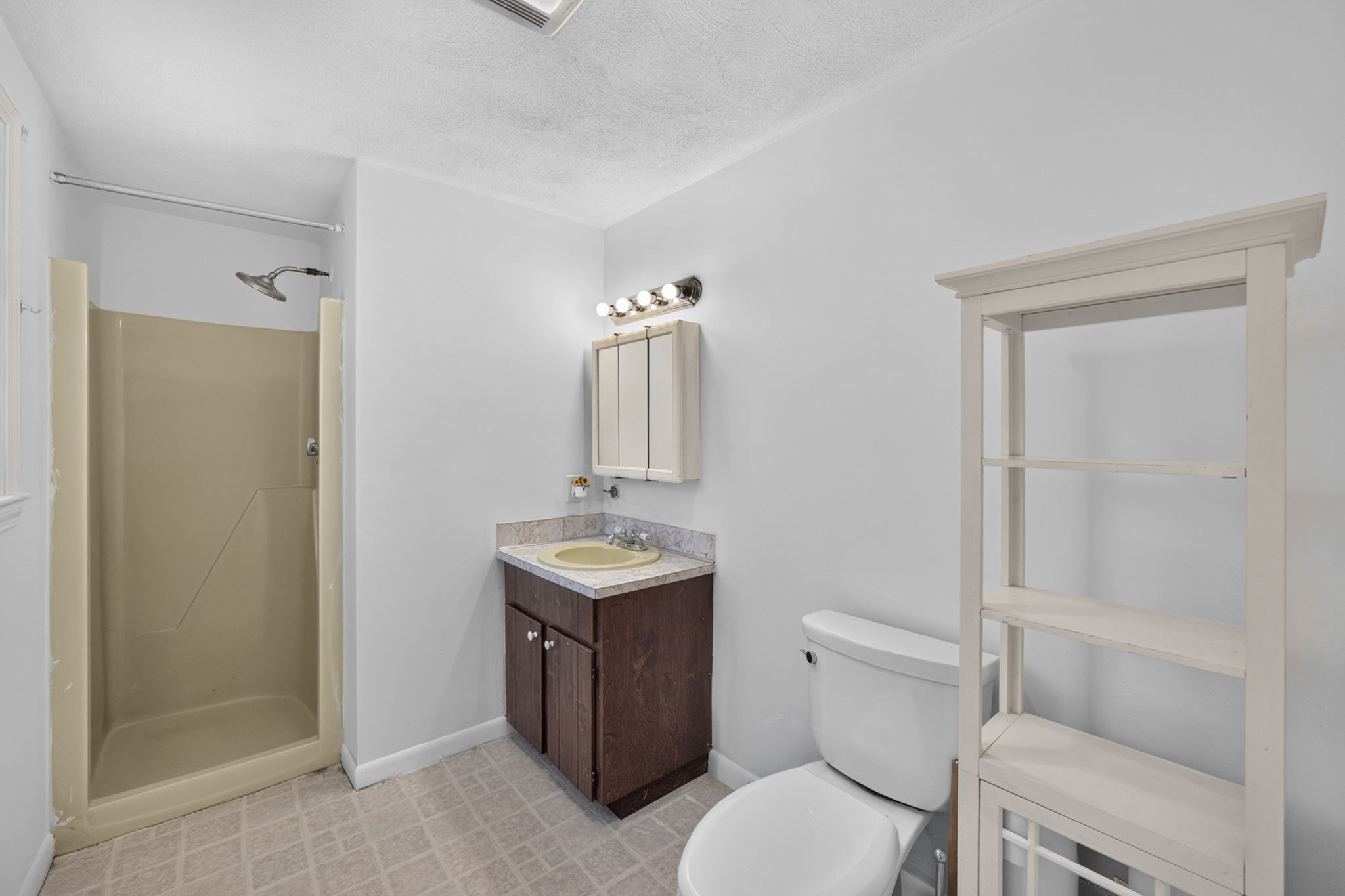 39 Kerrywood Dr Property Photo 12