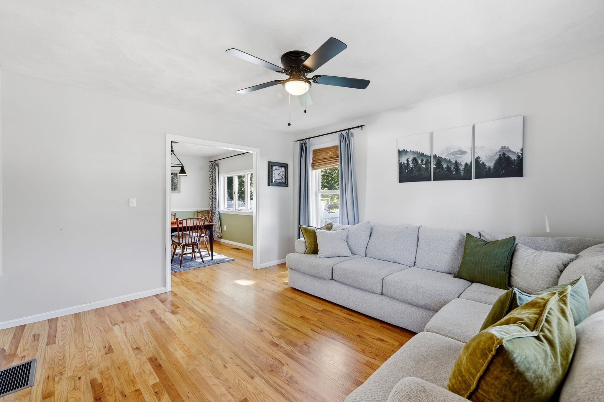 32 Marshall St Property Photo 6