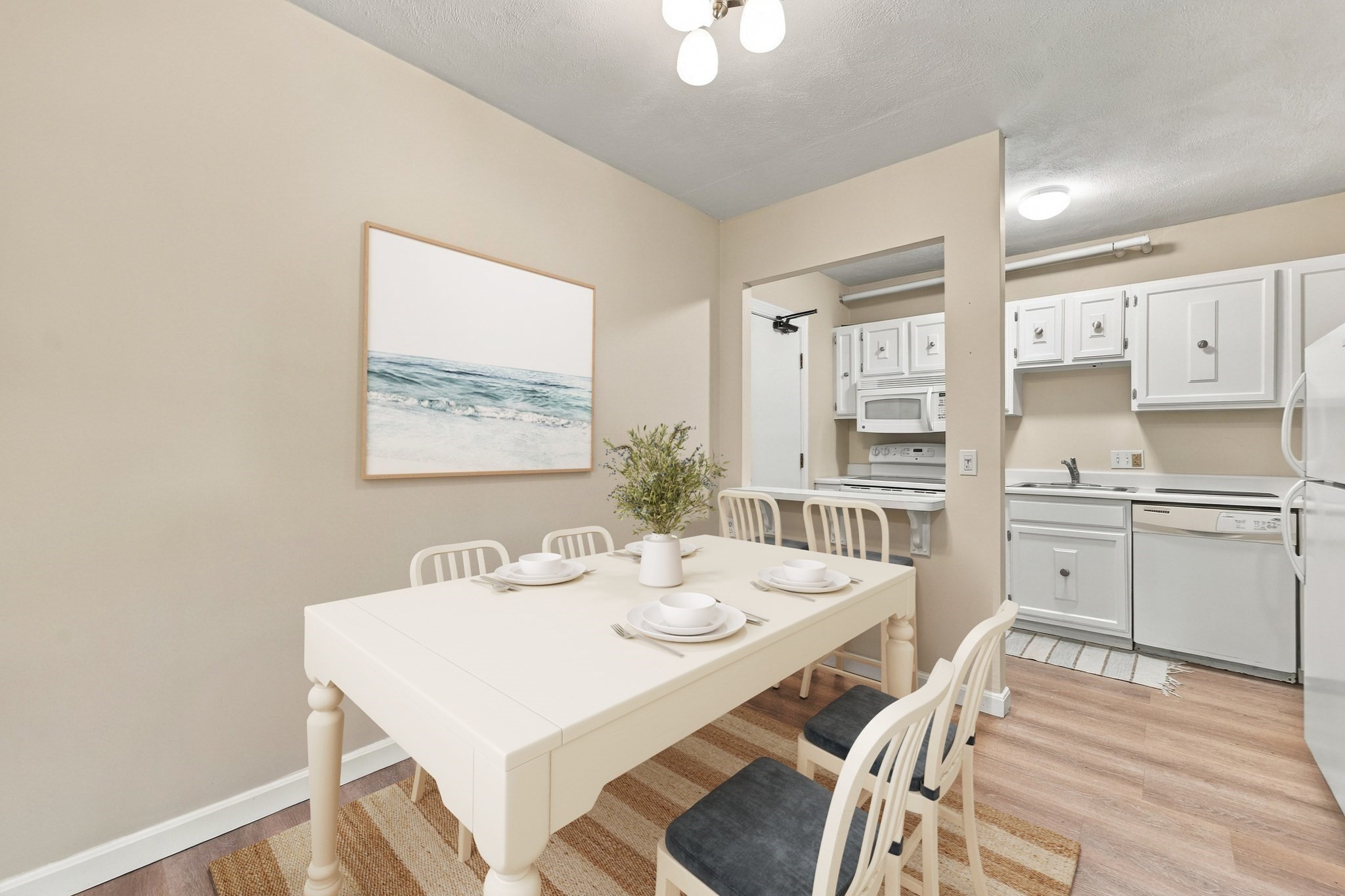 17 Davis Rd # A11 Property Photo 1