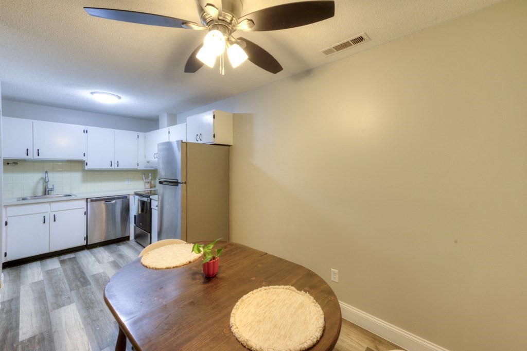 16 Thayer Pond Dr # 16 Property Photo 9