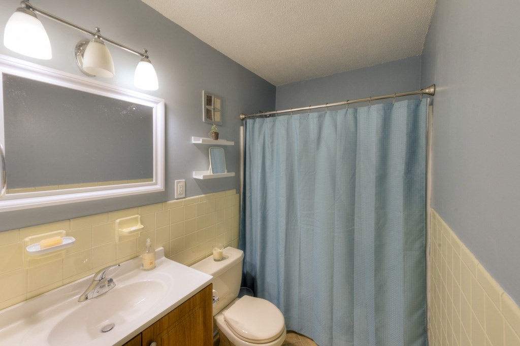 16 Thayer Pond Dr # 16 Property Photo 11
