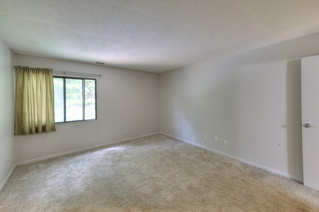 16 Thayer Pond Dr # 16 Property Photo 12