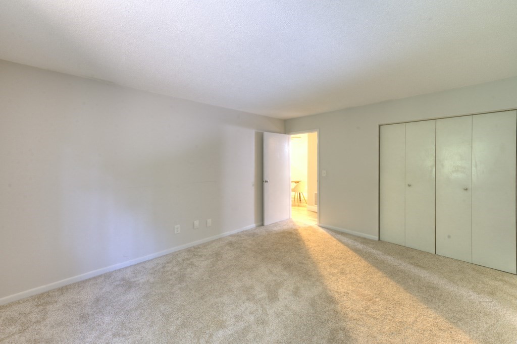 16 Thayer Pond Dr # 16 Property Photo 15