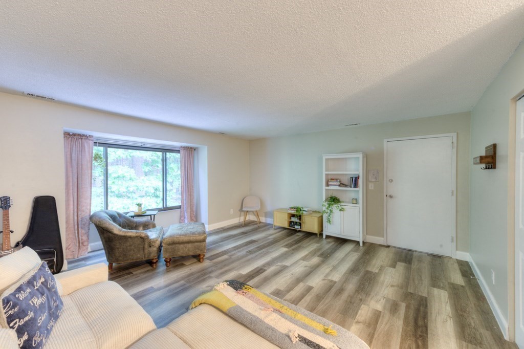 16 Thayer Pond Dr # 16 Property Photo 17