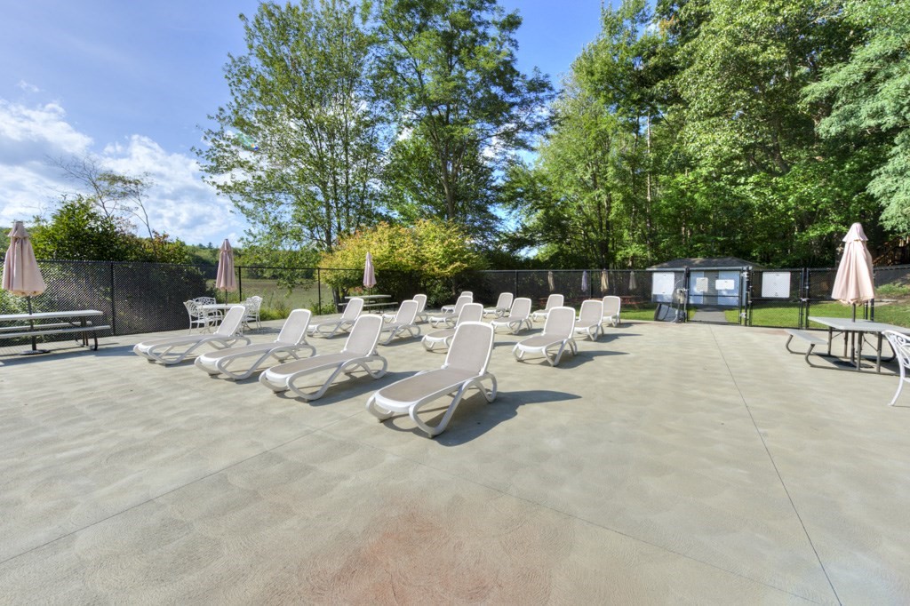16 Thayer Pond Dr # 16 Property Photo 24