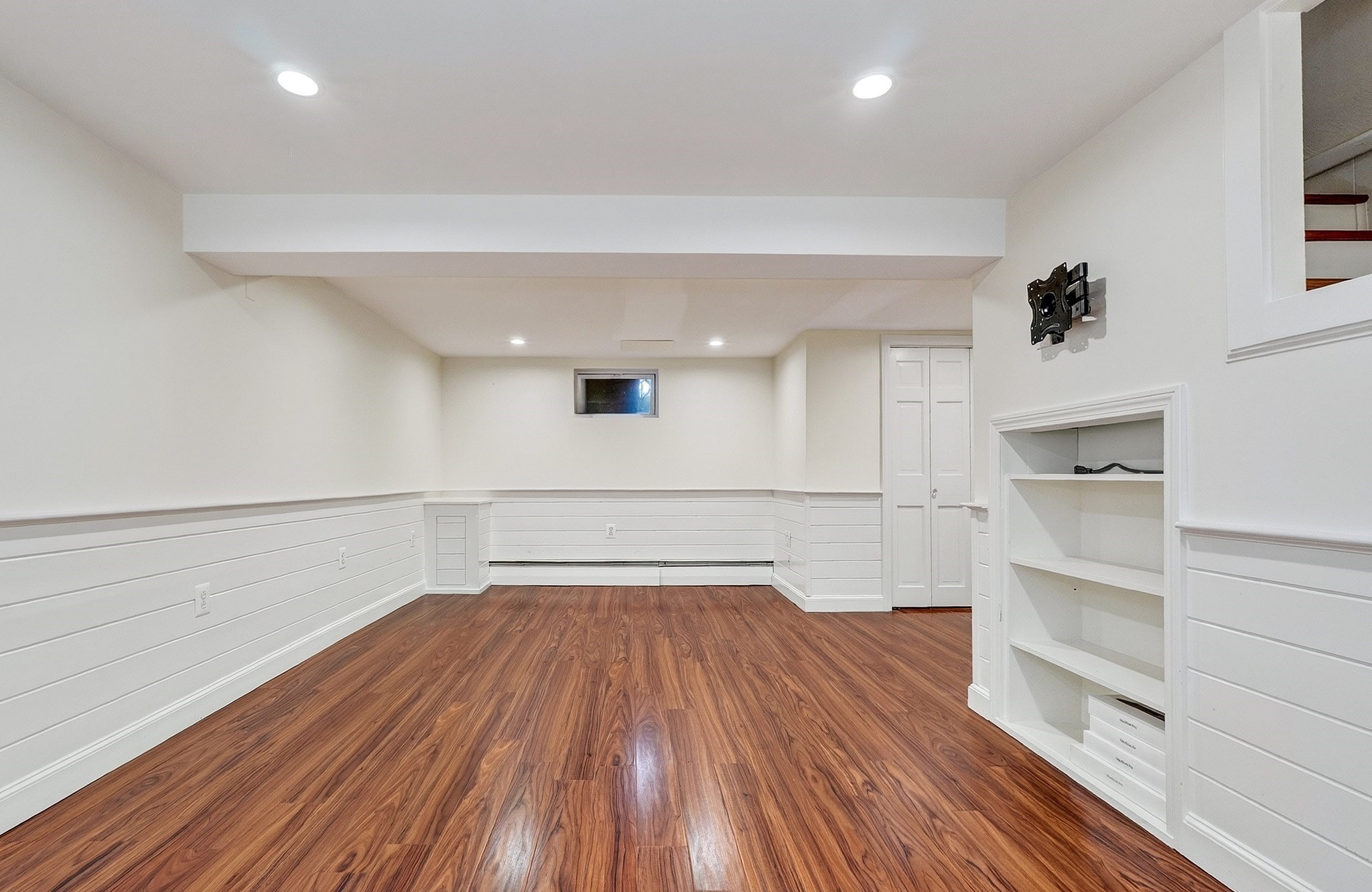 8 Sunnyfield Road Property Photo 20