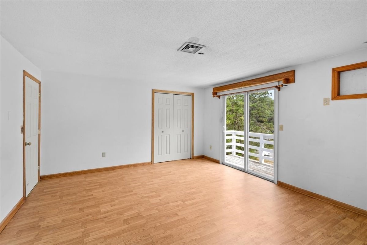 21 Surrey Ln # 21 Property Photo 16