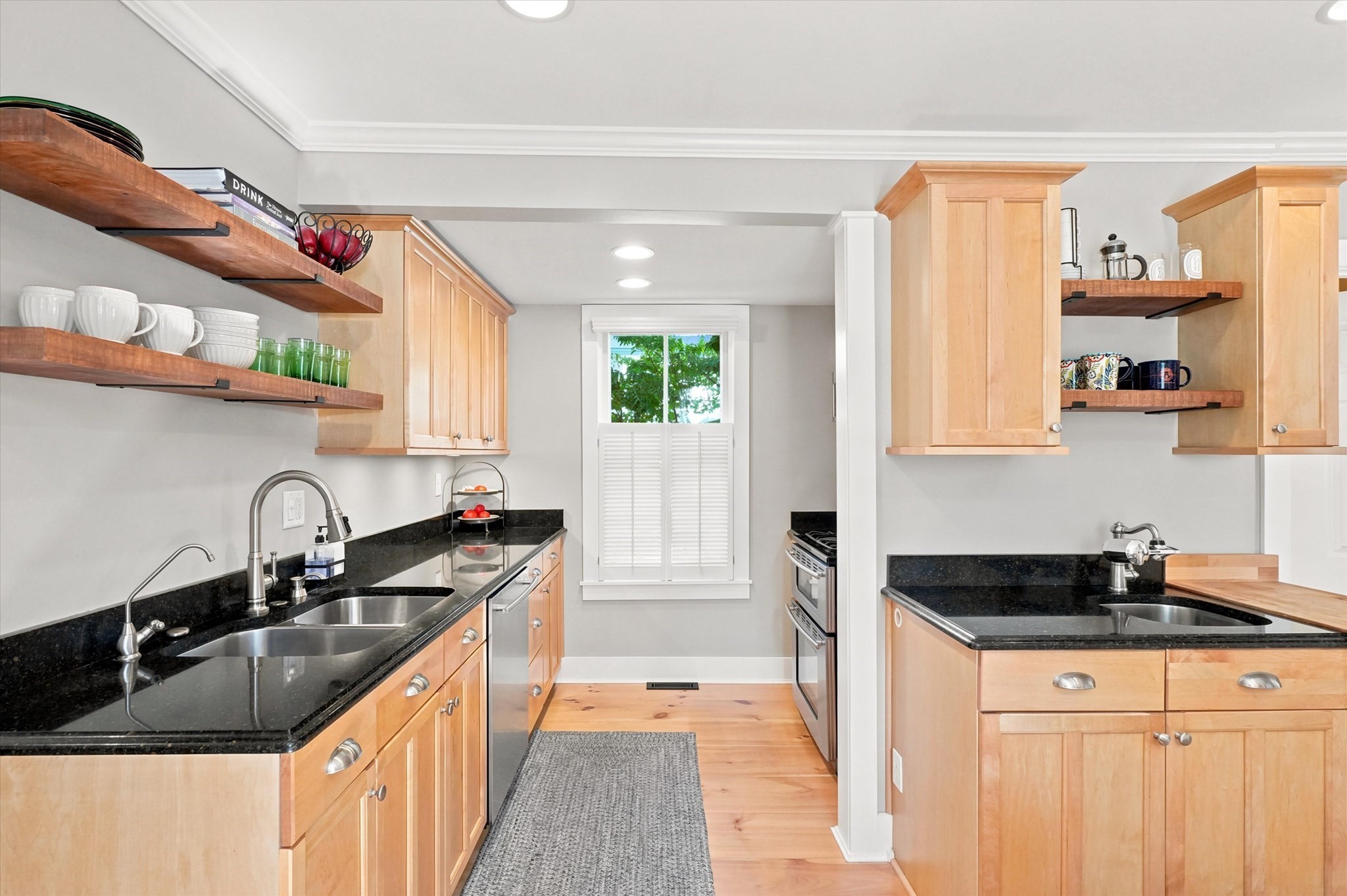 6 Merrill St Property Photo 12