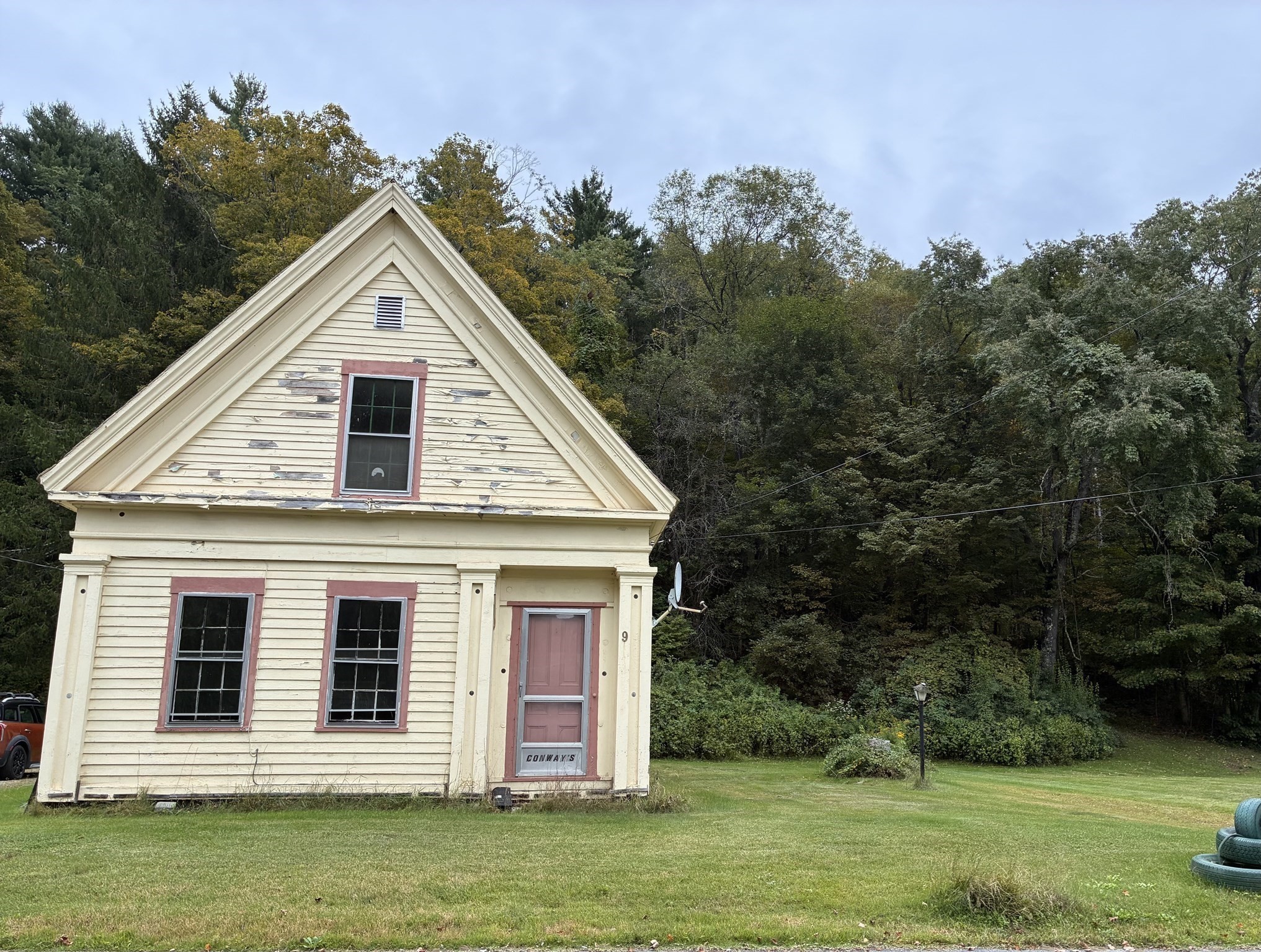 9 River St Property Photo 1