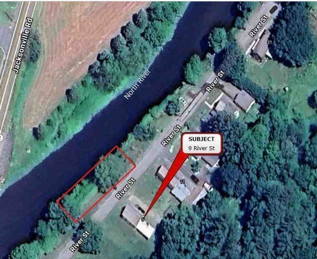 9 River St Property Photo 6