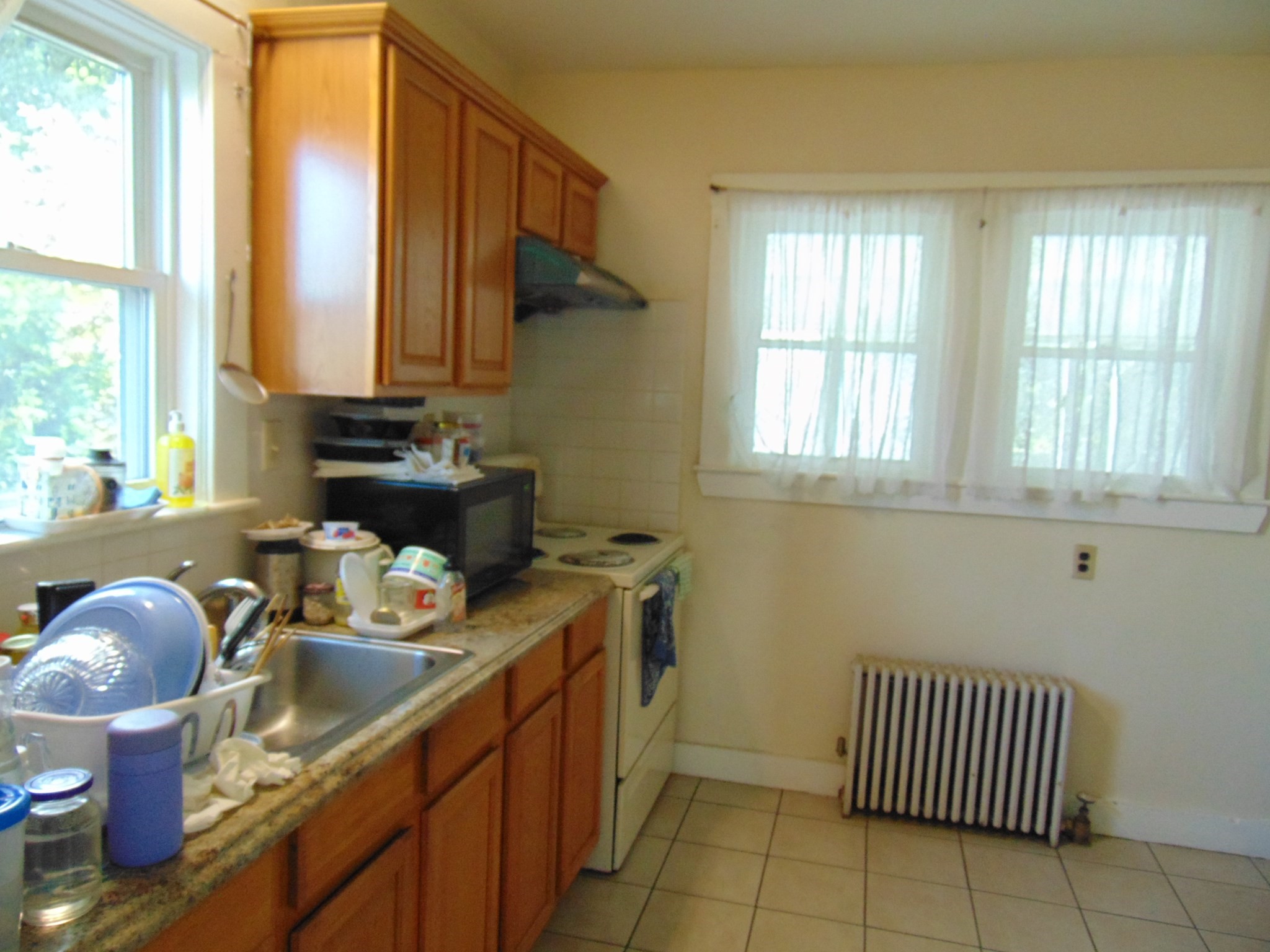 152 Holbrook Rd Property Photo 8
