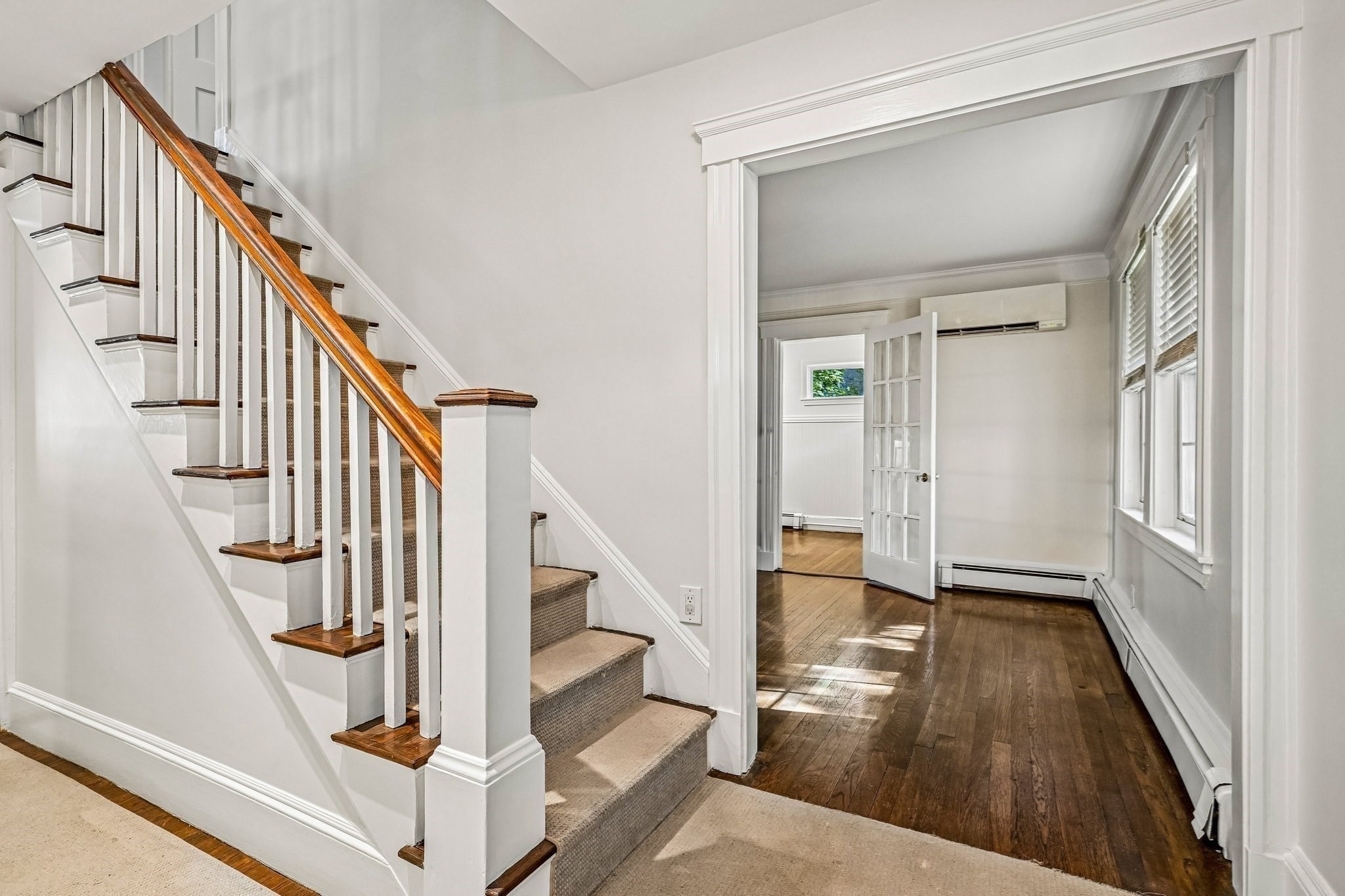 155 Auburndale Ave Property Photo 3