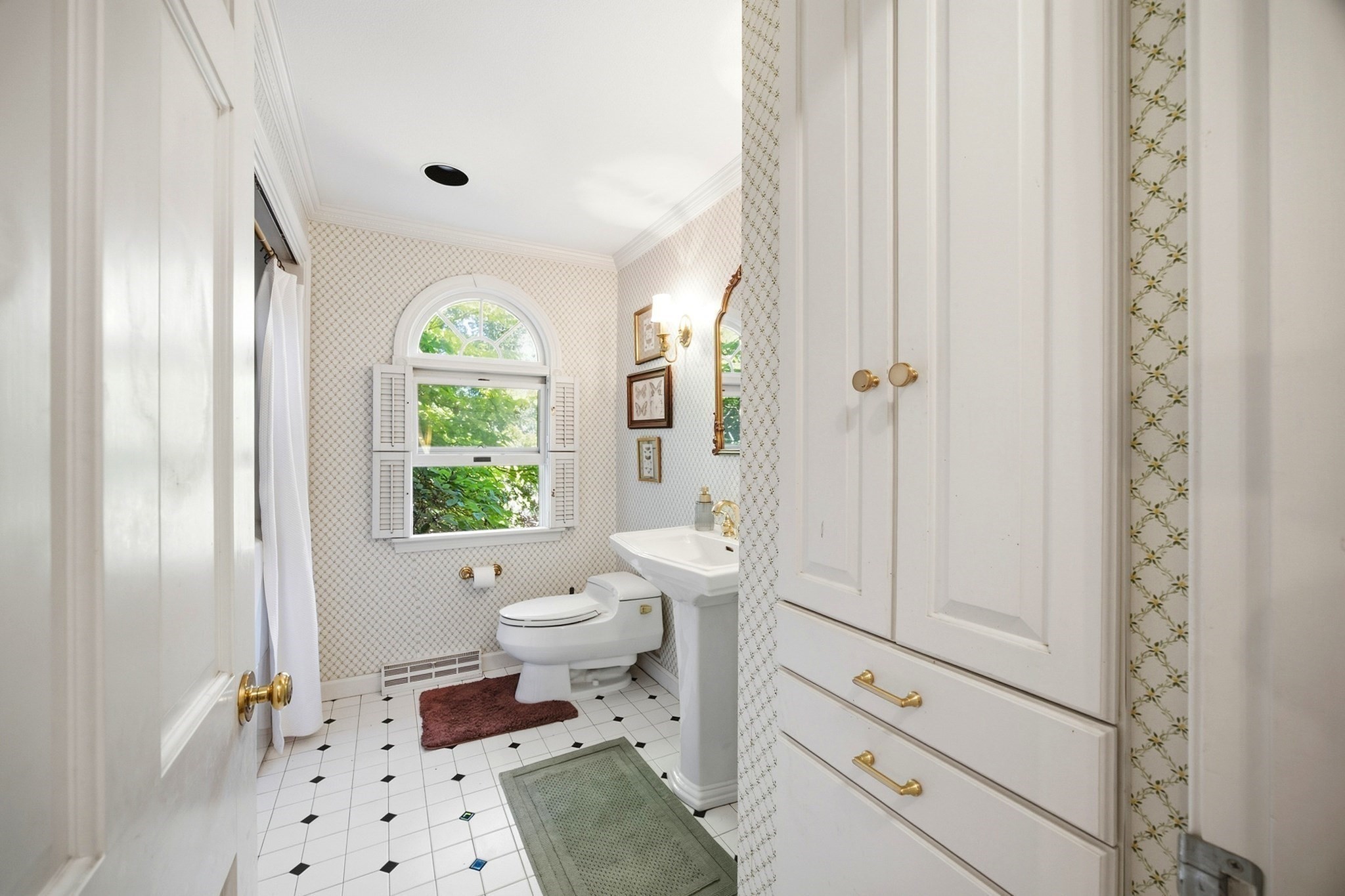 64 Cambridge Cir Property Photo 15