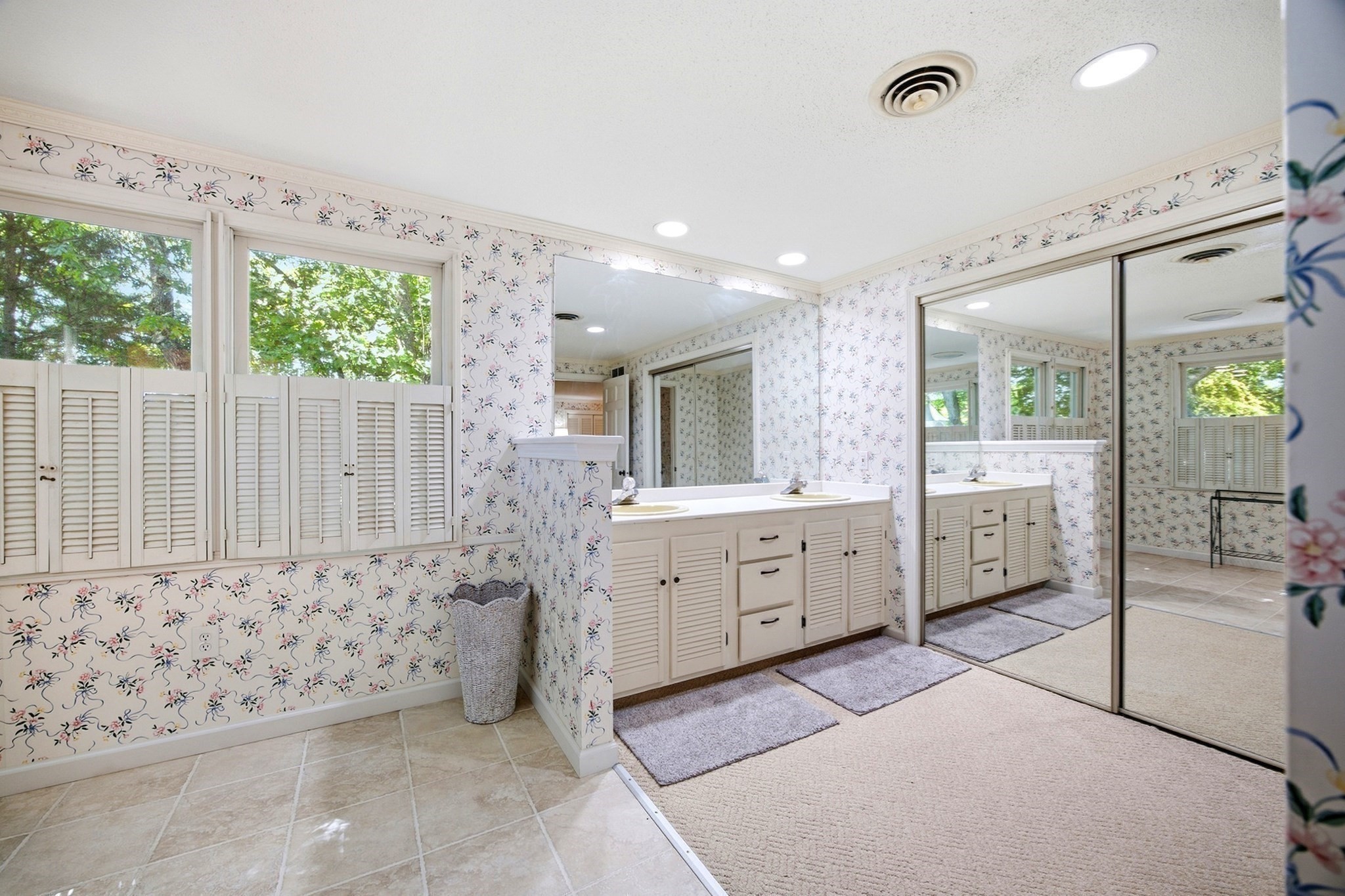 64 Cambridge Cir Property Photo 27