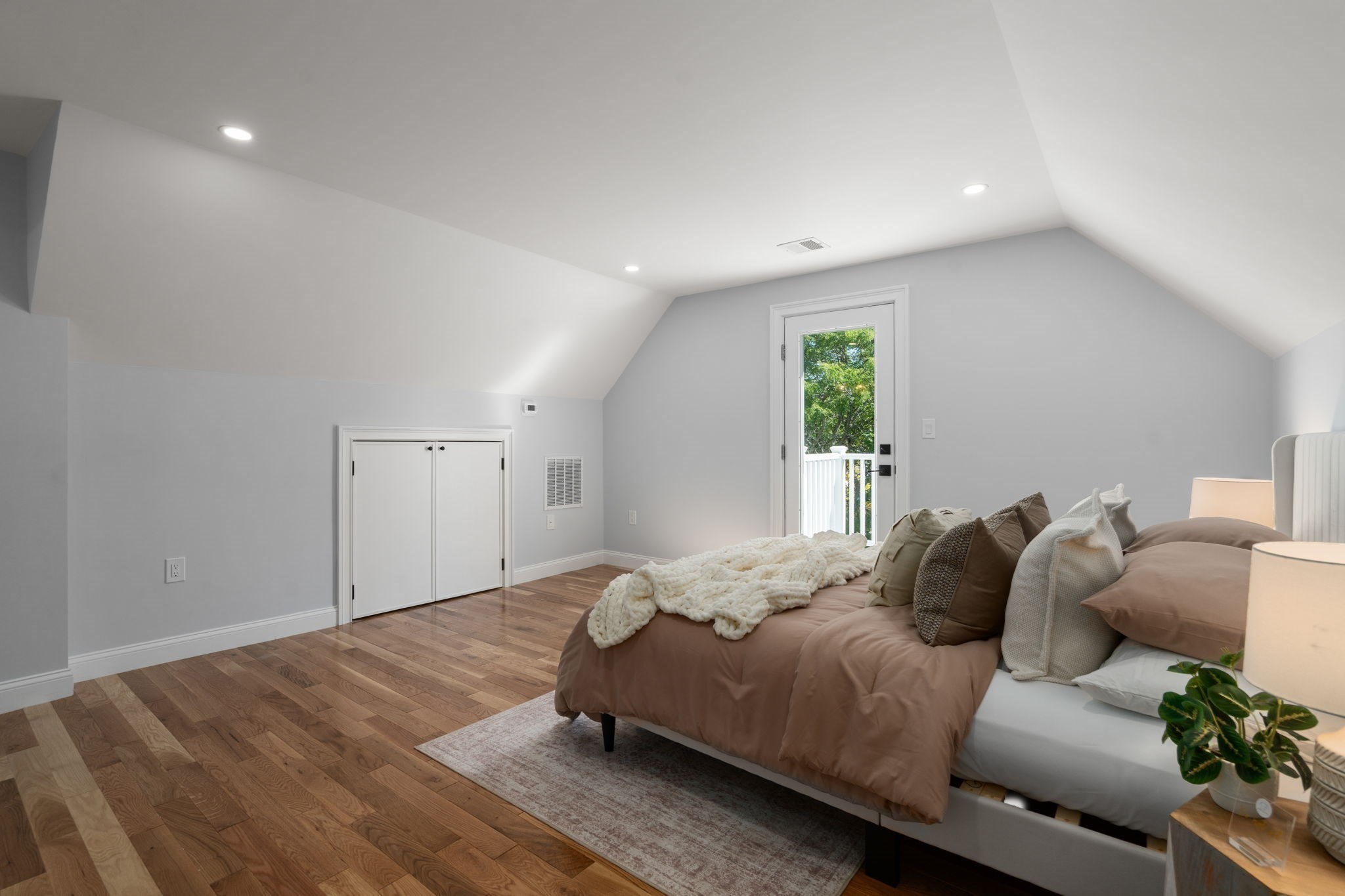 15 Foster Street Property Photo 14
