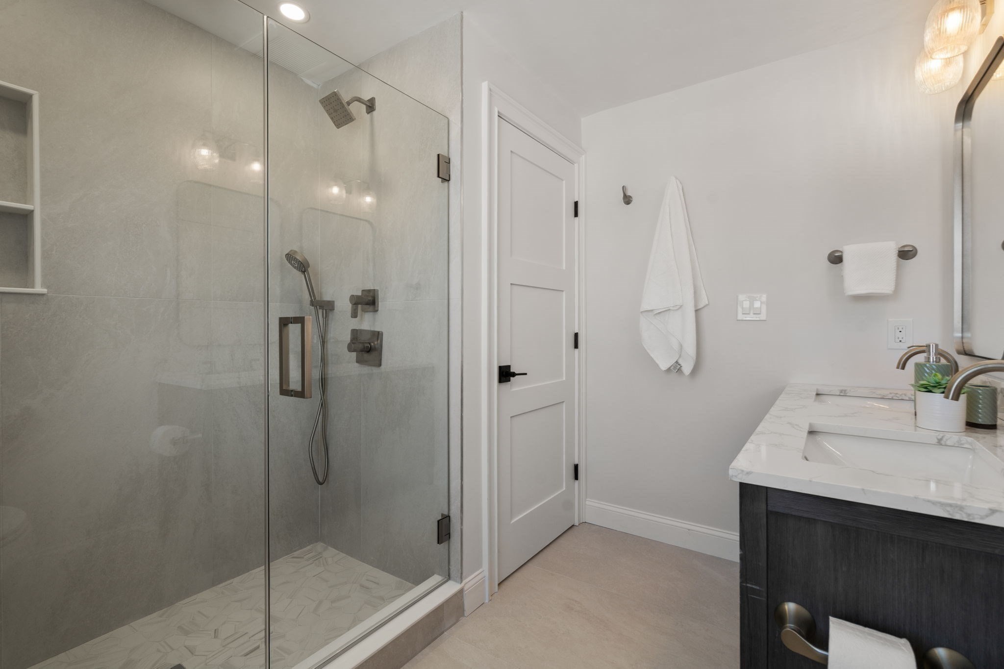 15 Foster Street Property Photo 17