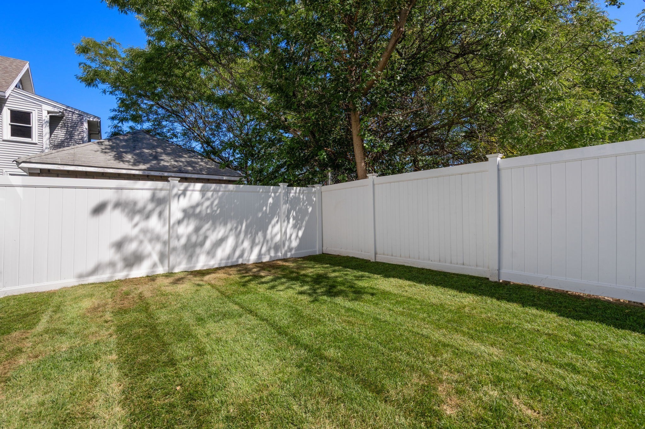 15 Foster Street Property Photo 30