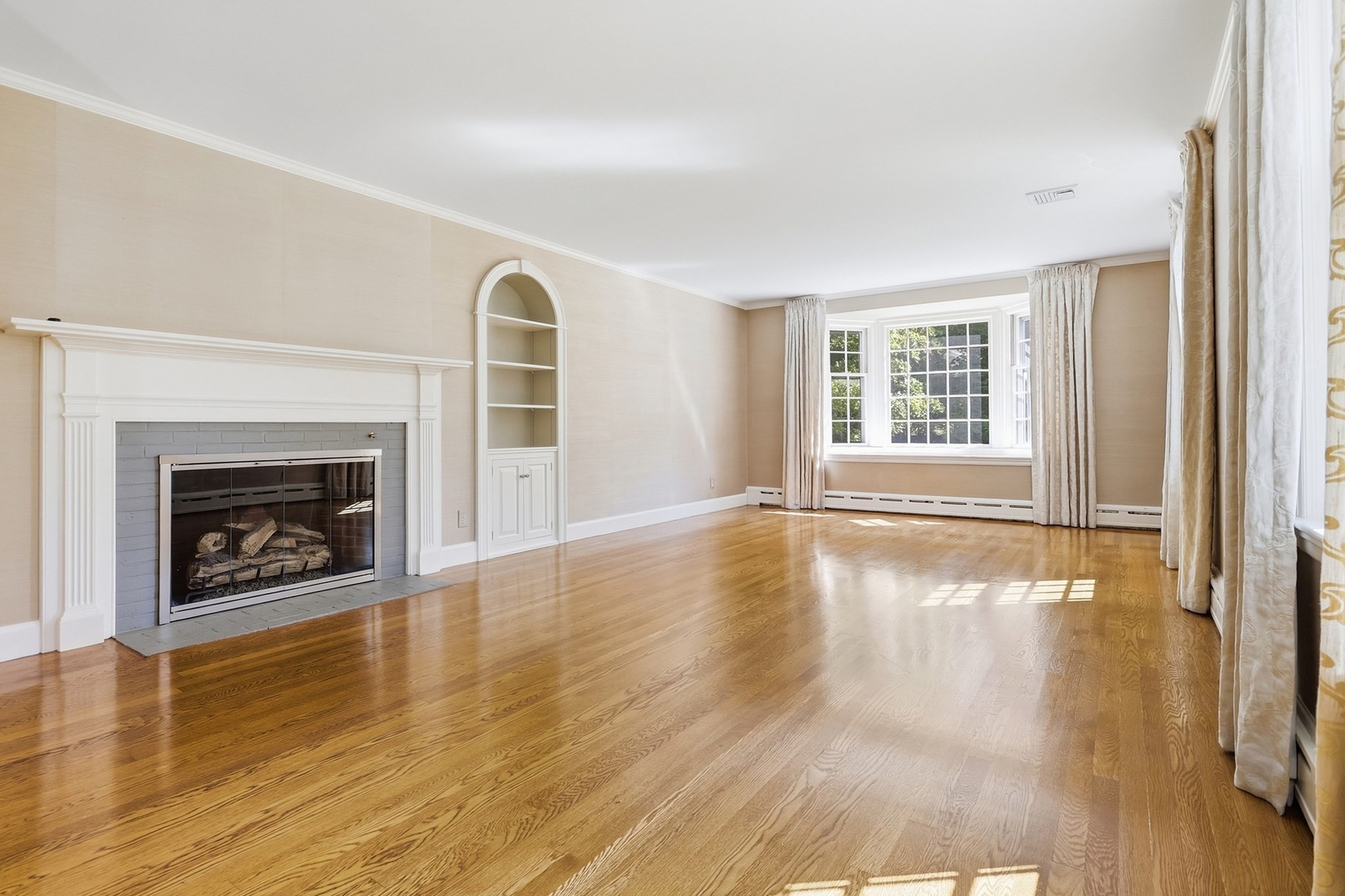 3 Franklin Rd Property Photo 6