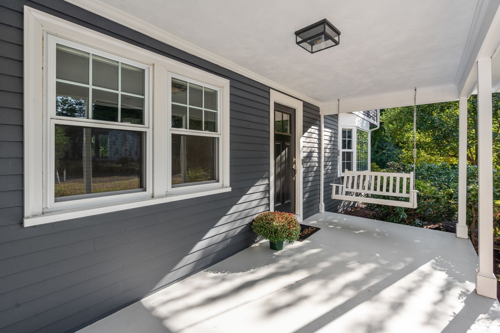45 Woodmere Dr Property Photo 2