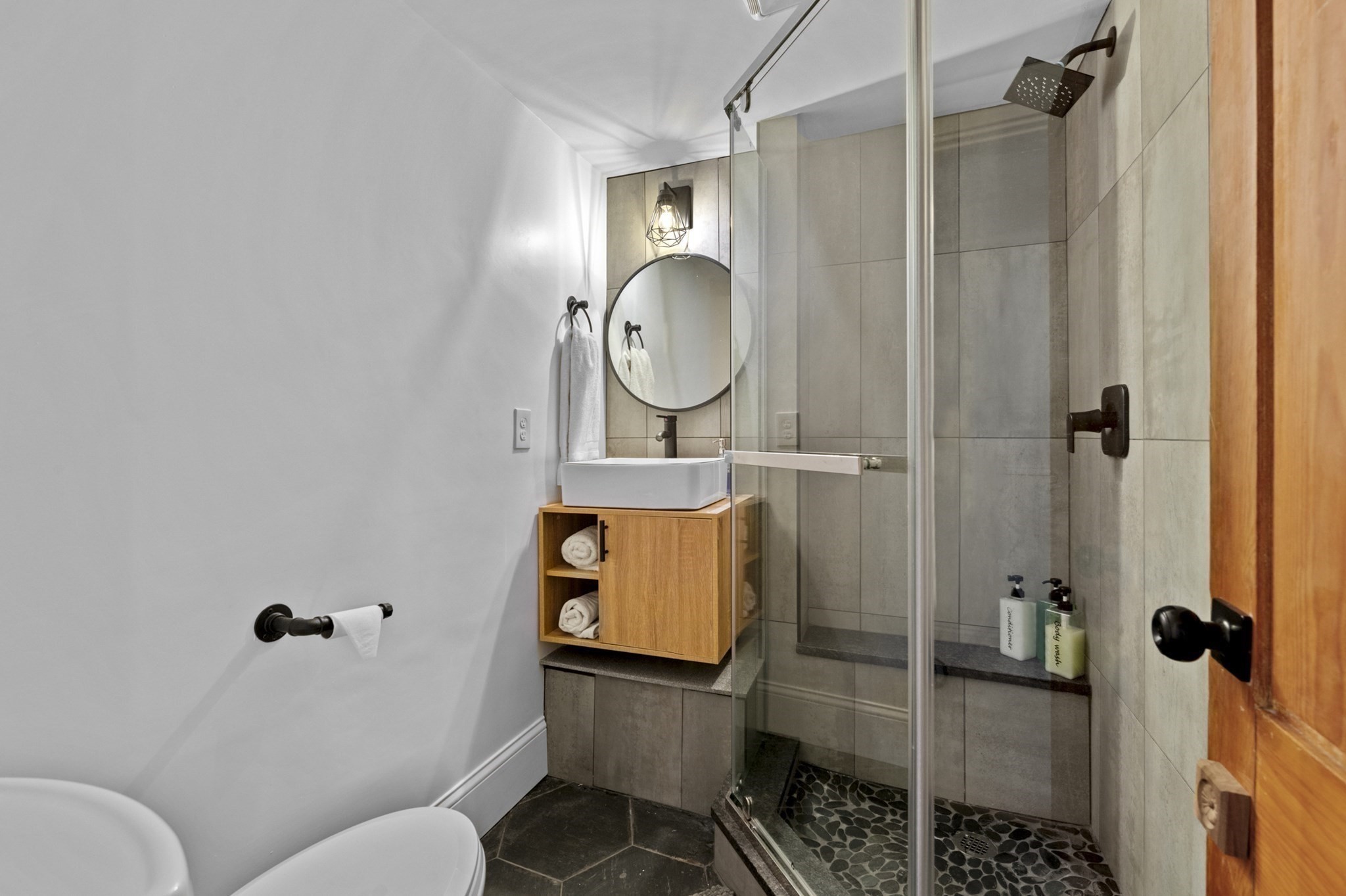 33 Broadway # 1 Property Photo 16