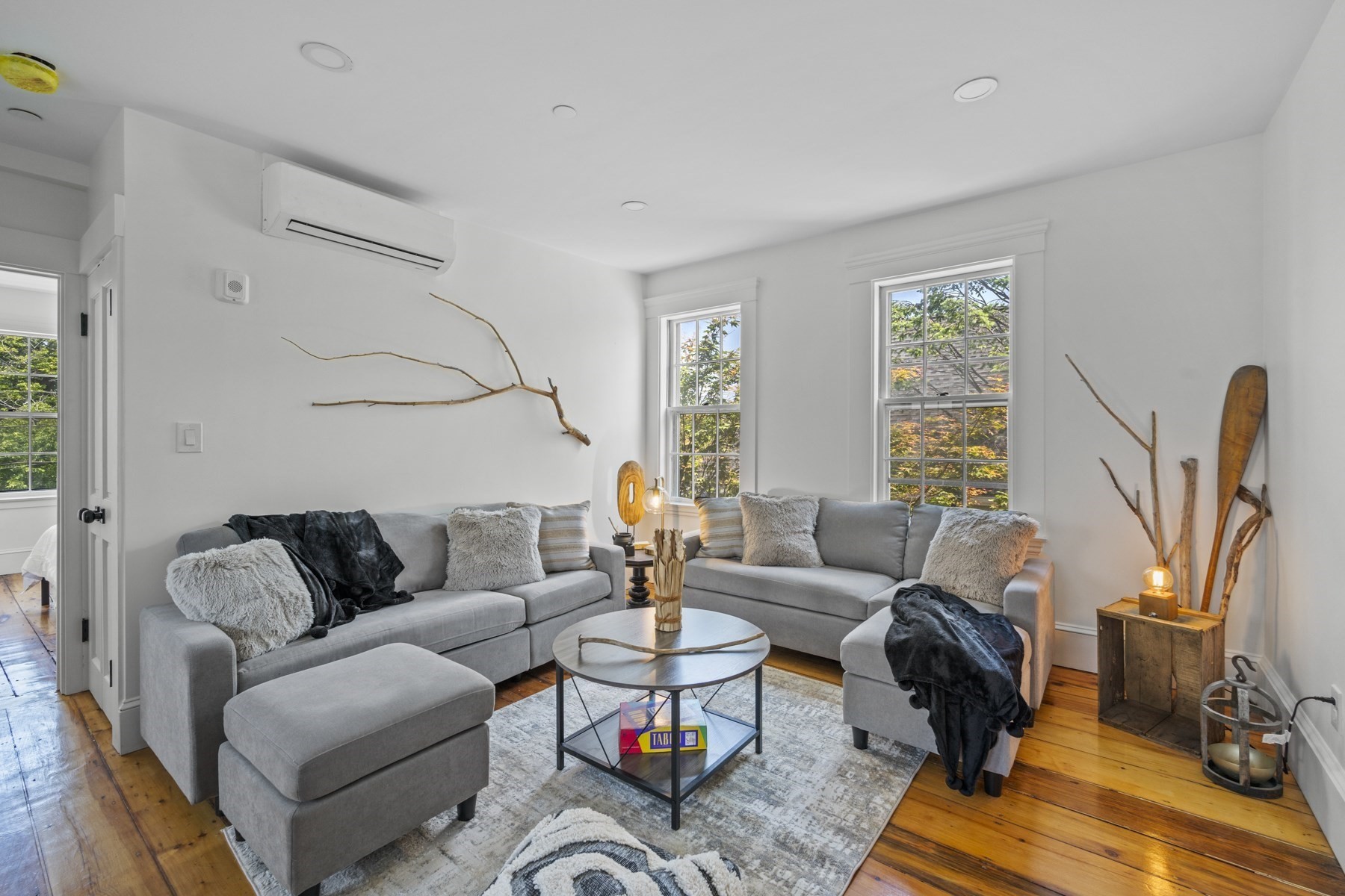 33 Broadway # 2 Property Photo 1