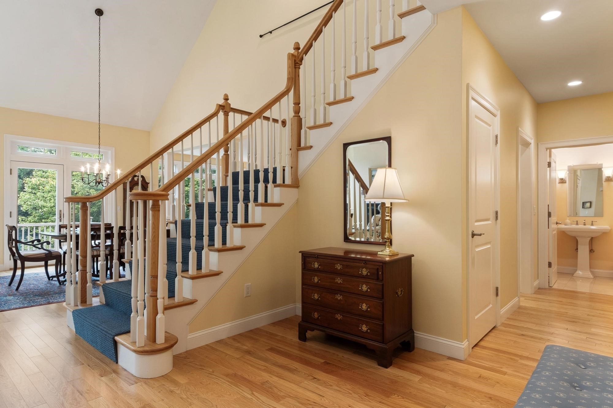 6 Candleberry Lane # 27 Property Photo 3