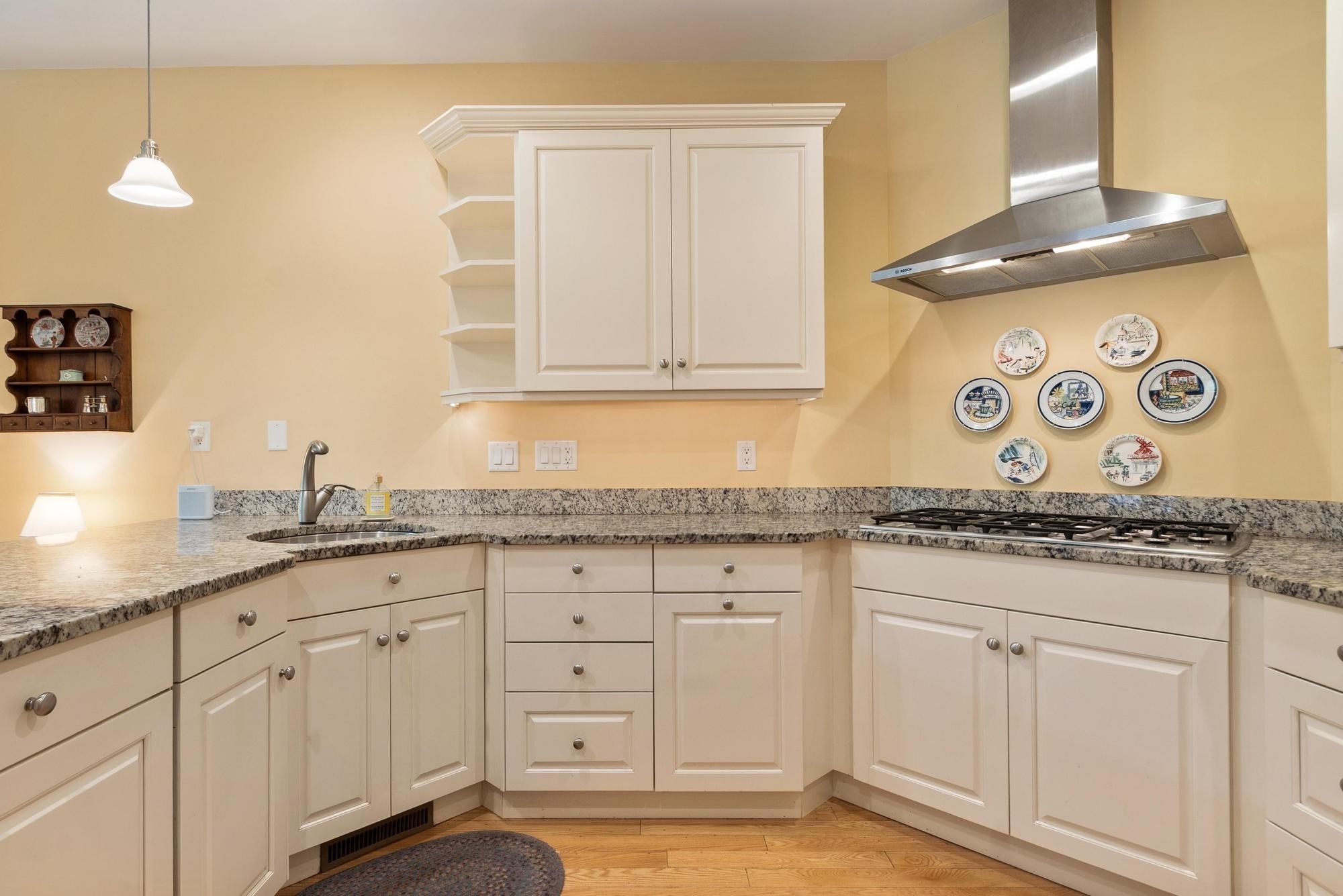 6 Candleberry Lane # 27 Property Photo 11