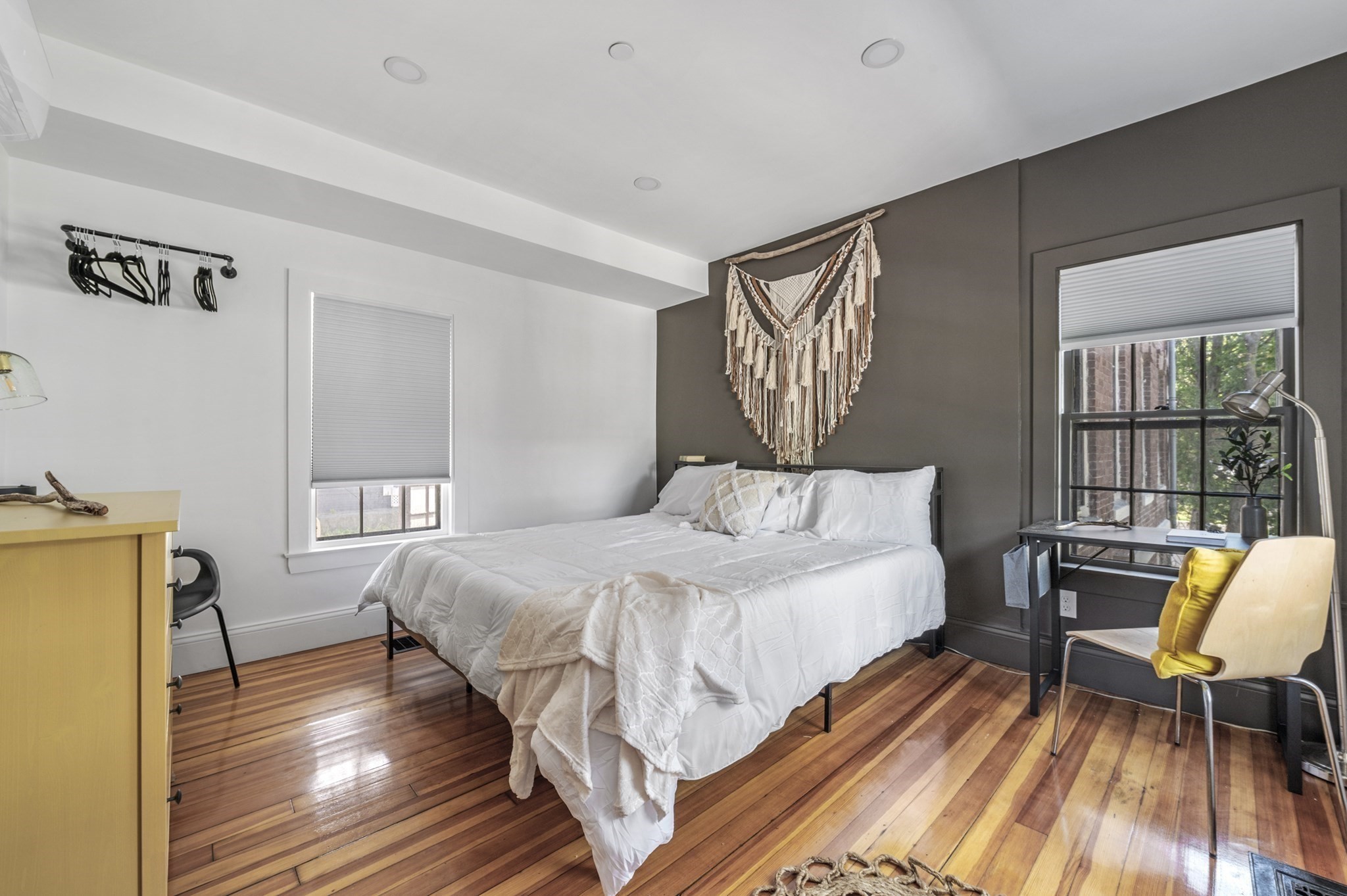 33 Broadway # 4 Property Photo 11
