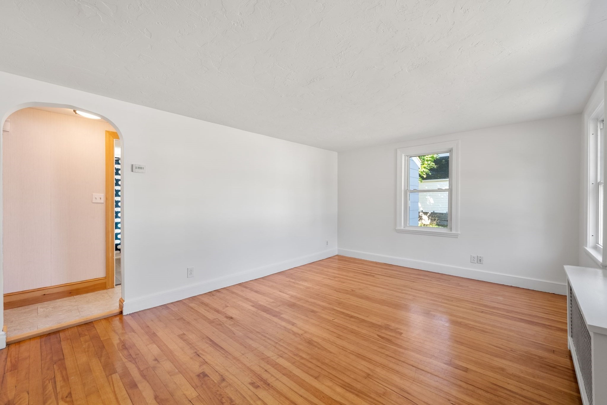 41 Jones Ave Property Photo 6
