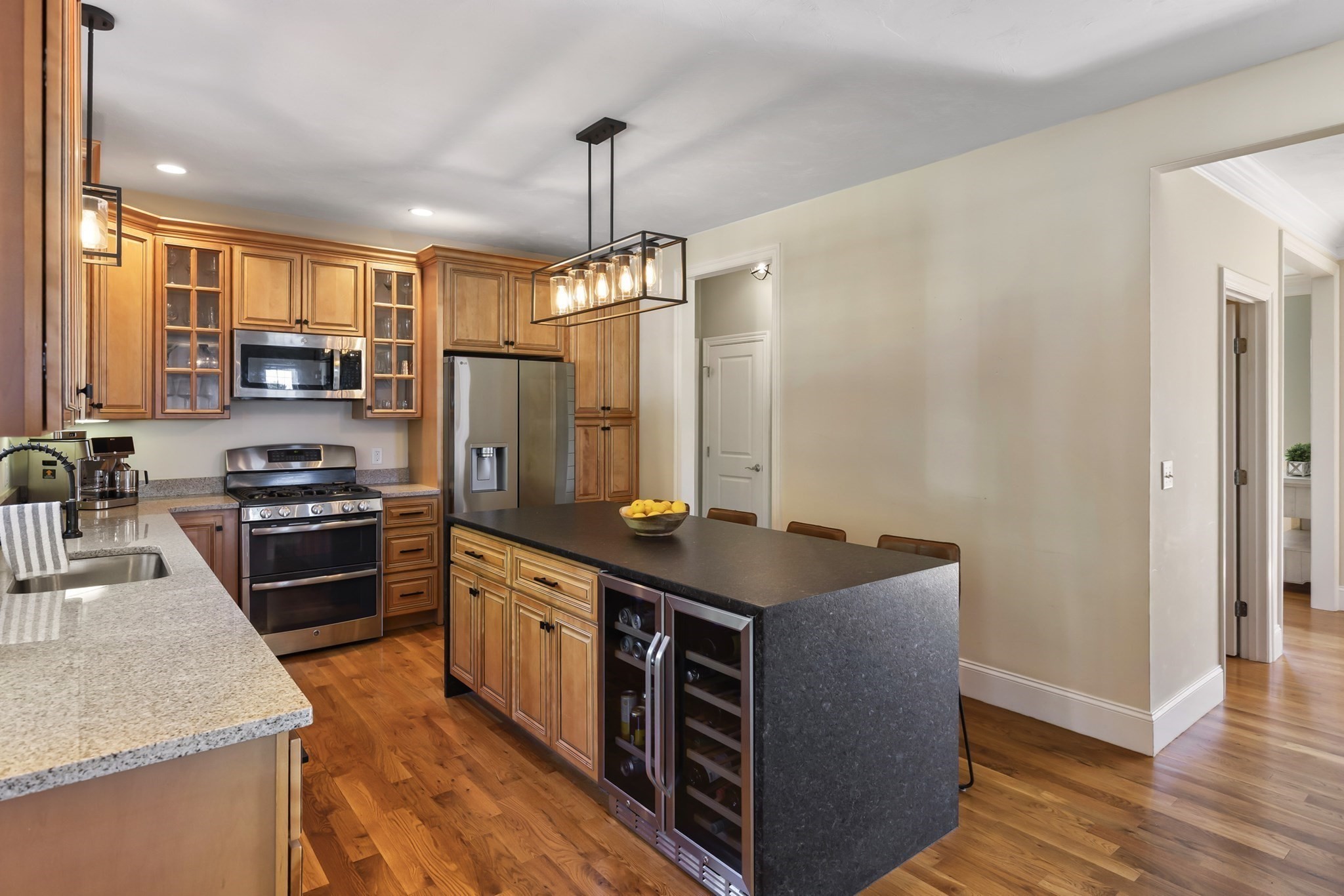 560 Shining Rock Dr Property Photo 16