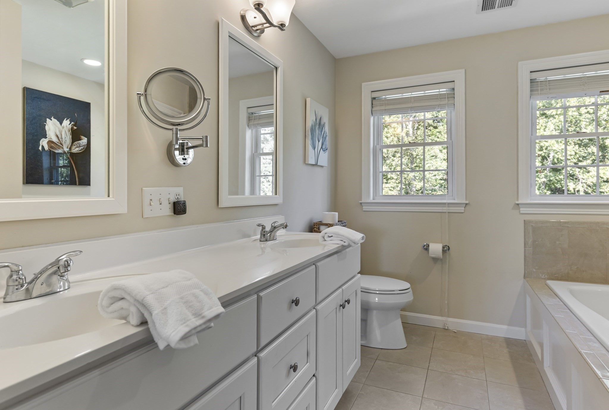 560 Shining Rock Dr Property Photo 29