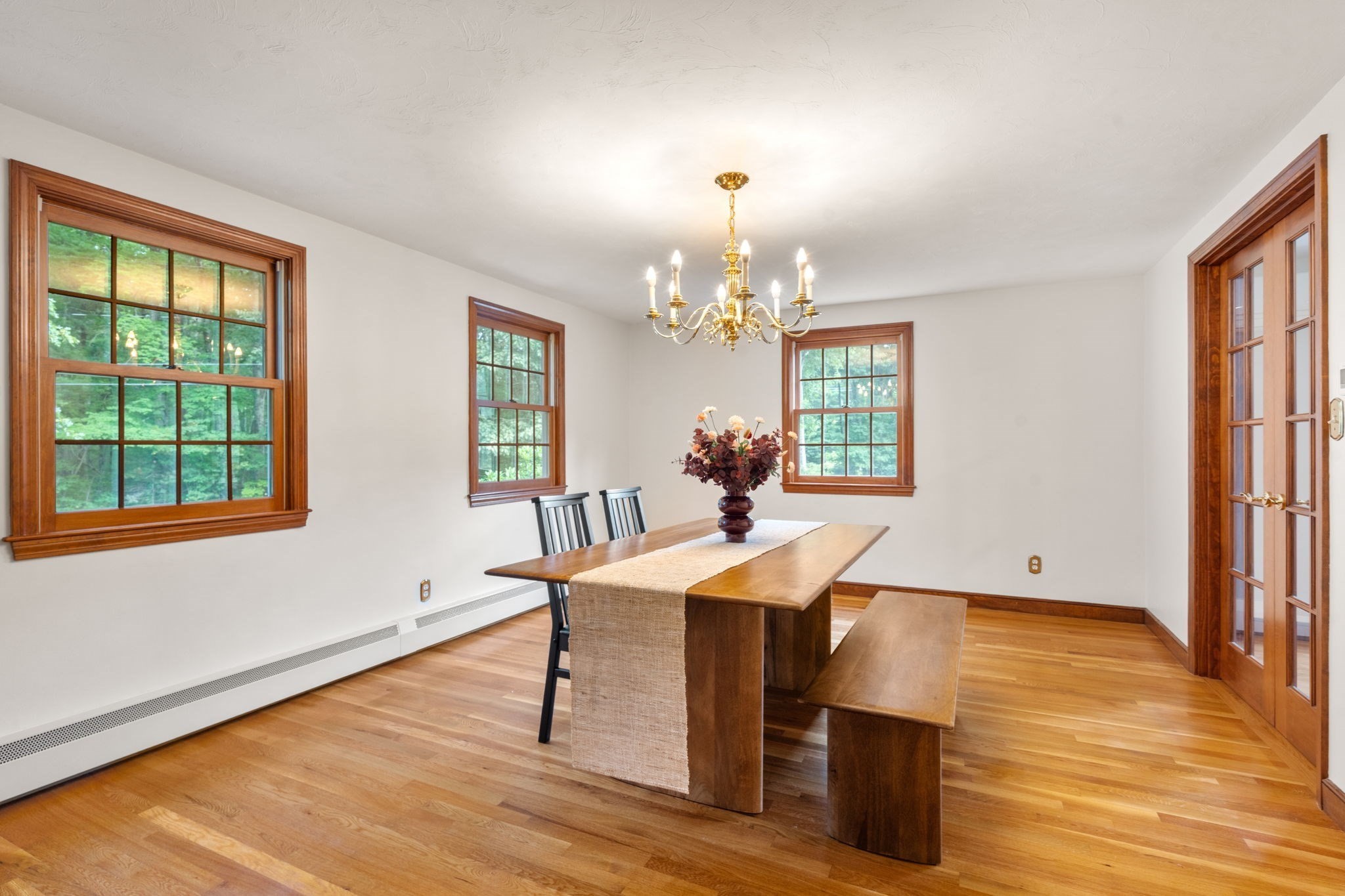 681 High Street Property Photo 4