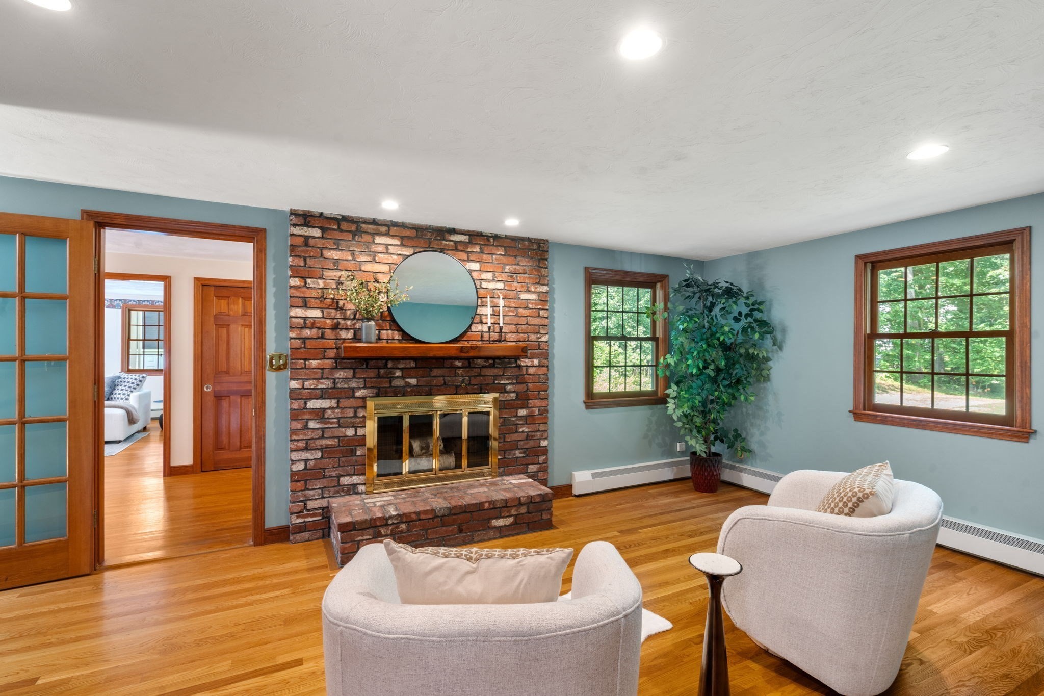 681 High Street Property Photo 10