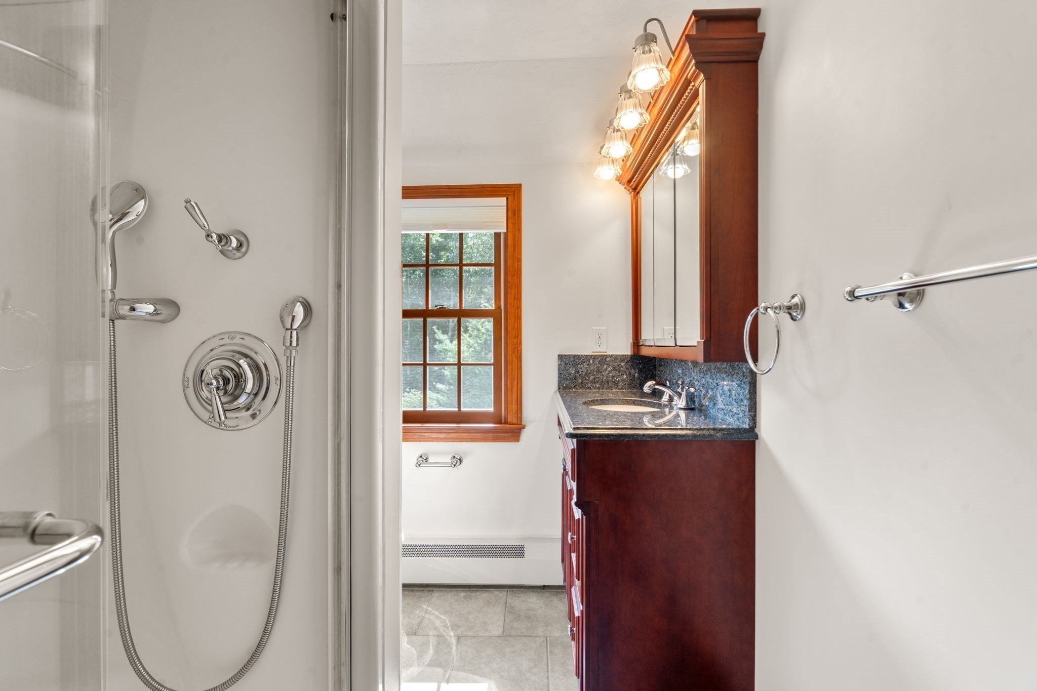 681 High Street Property Photo 20