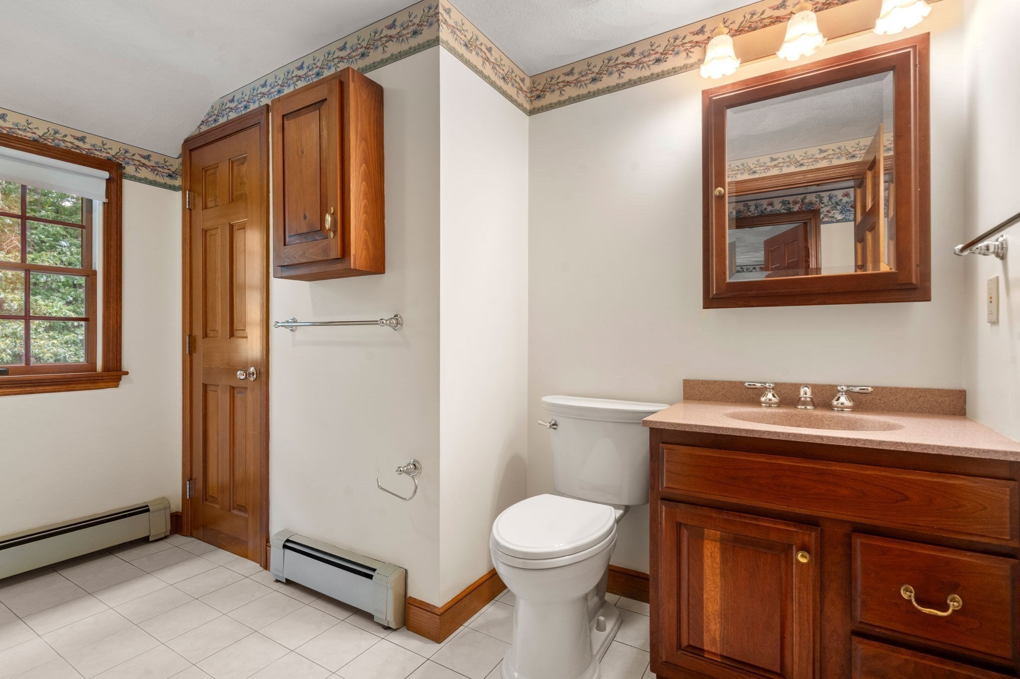 681 High Street Property Photo 32