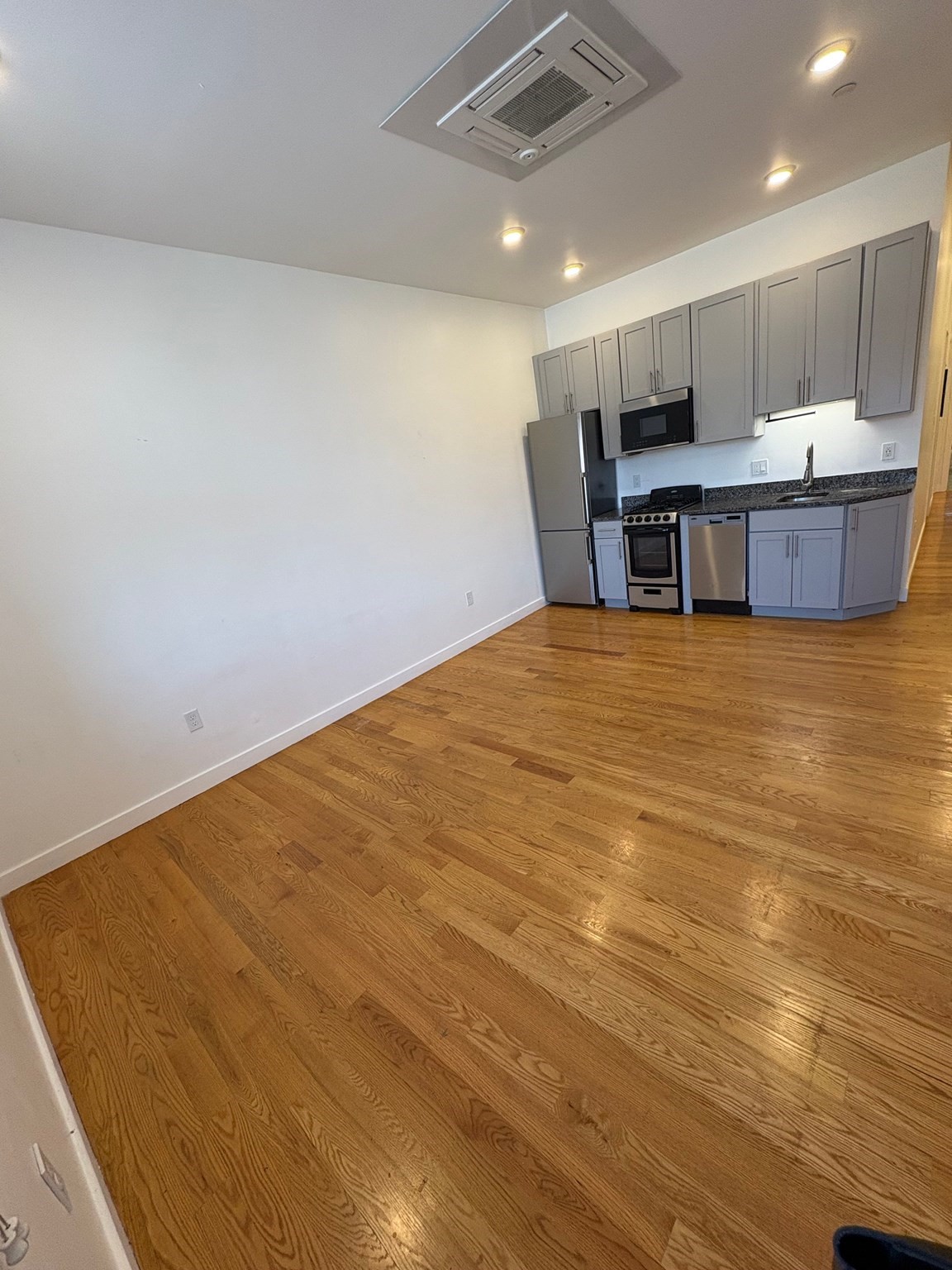64 Market Street # 13 Property Photo 2