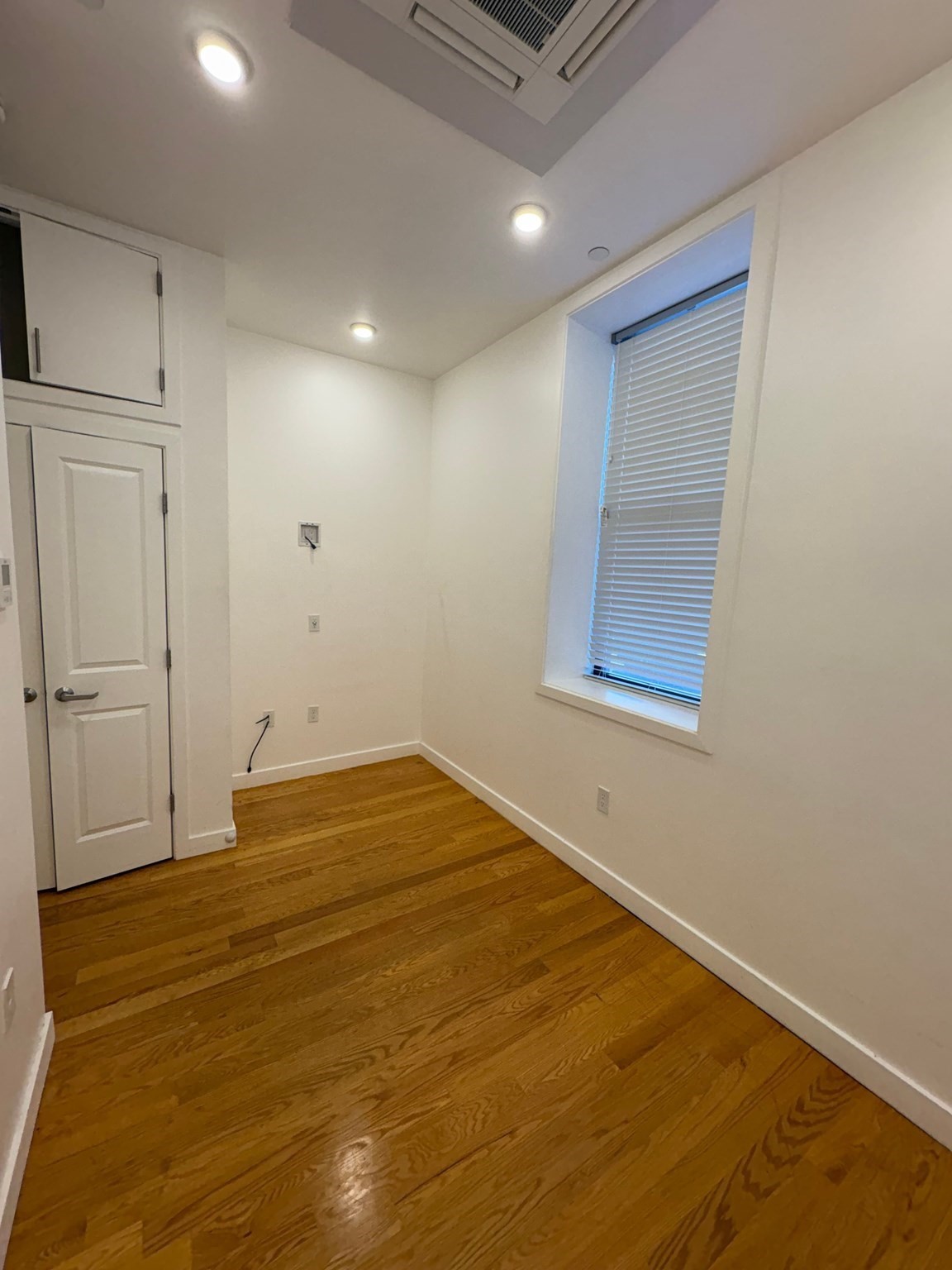 64 Market Street # 13 Property Photo 6